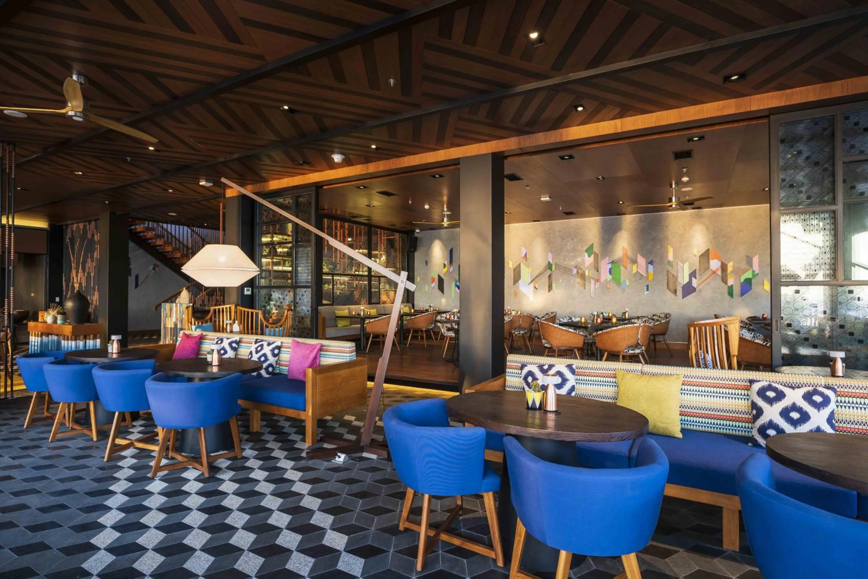 Restaurant/places to eat in Hotel Indigo Bali Seminyak Beach by IHG