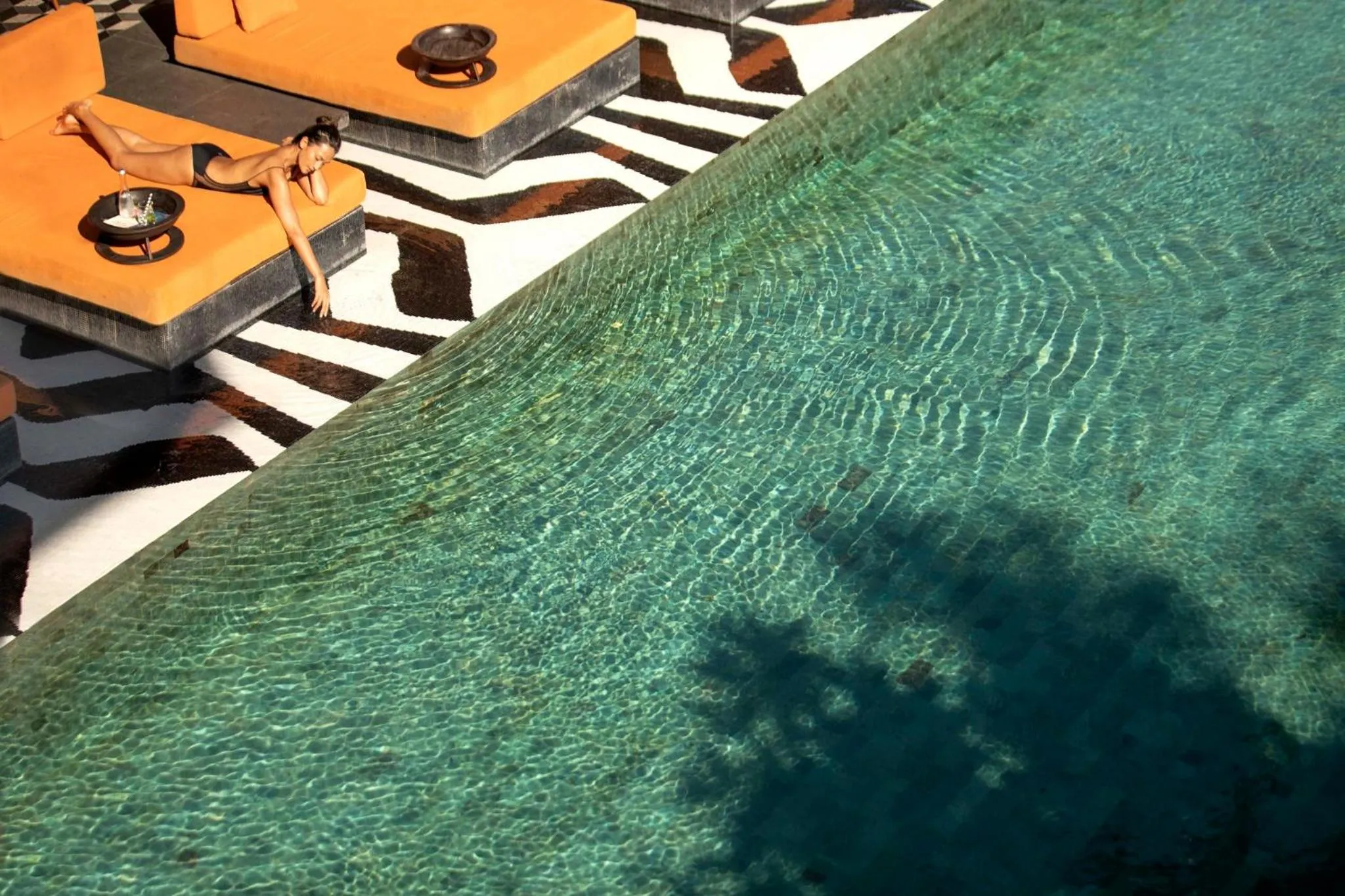 Restaurant/places to eat in Hotel Indigo Bali Seminyak Beach by IHG