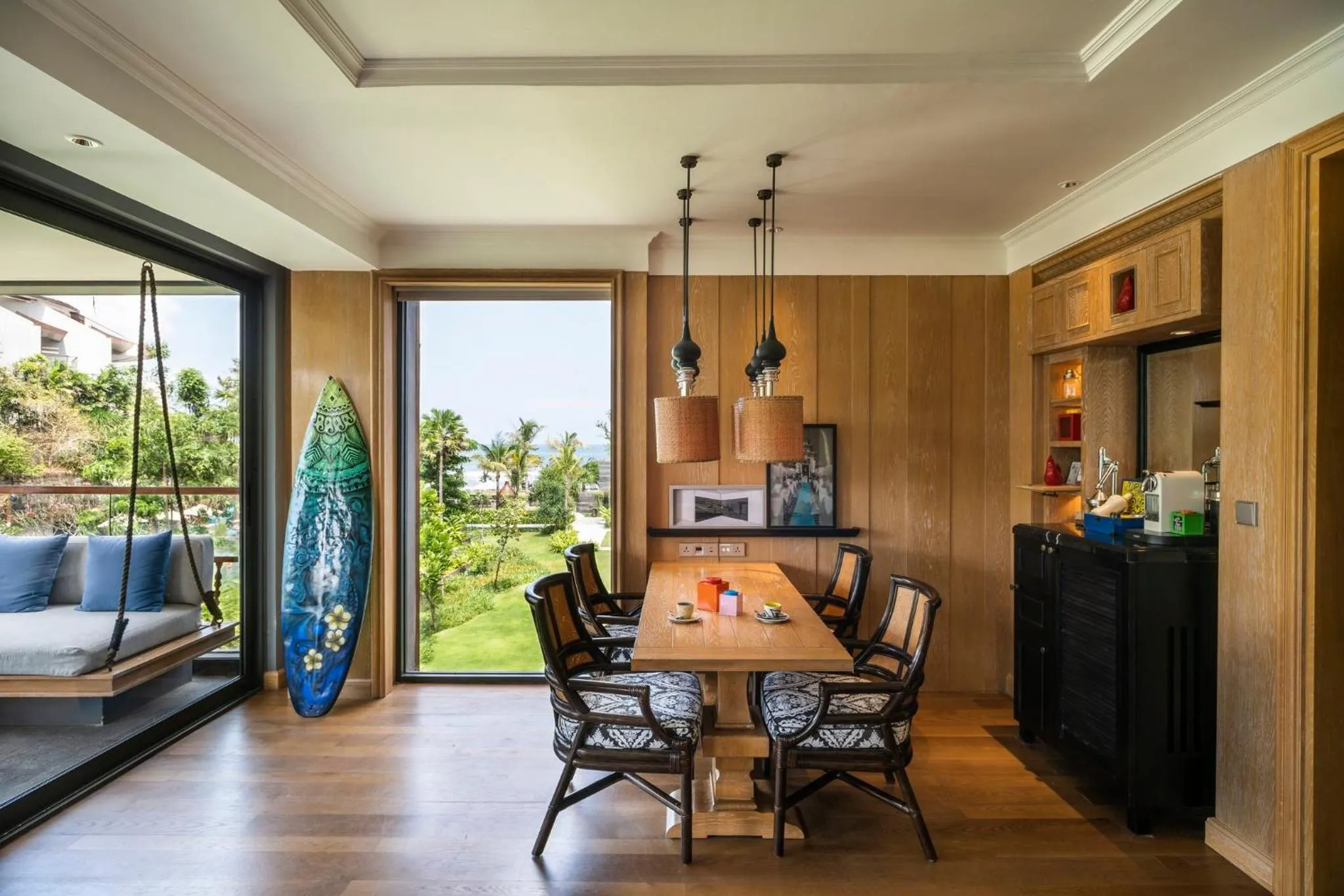 Photo of the whole room in Hotel Indigo Bali Seminyak Beach by IHG