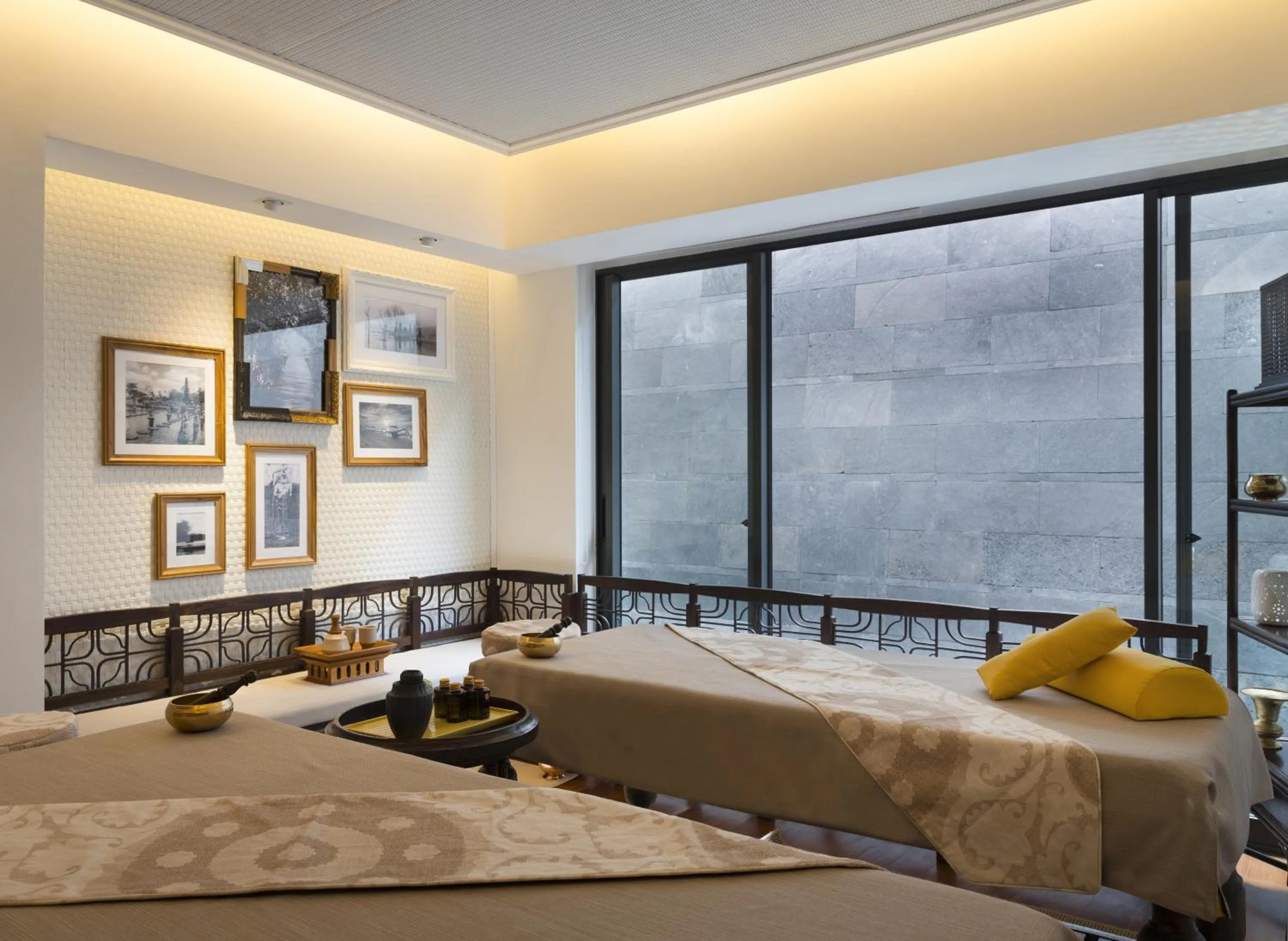 Massage, Bed in Hotel Indigo Bali Seminyak Beach by IHG