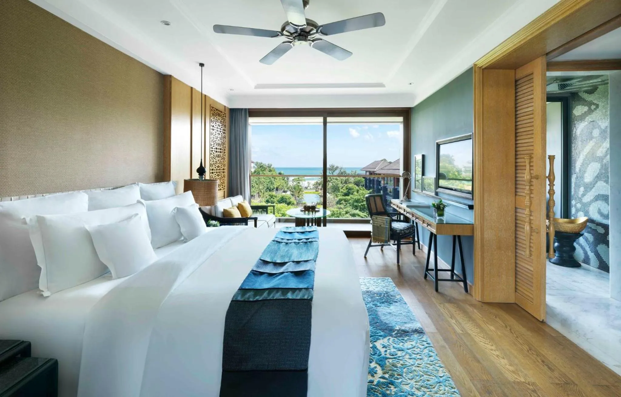 Photo of the whole room in Hotel Indigo Bali Seminyak Beach by IHG