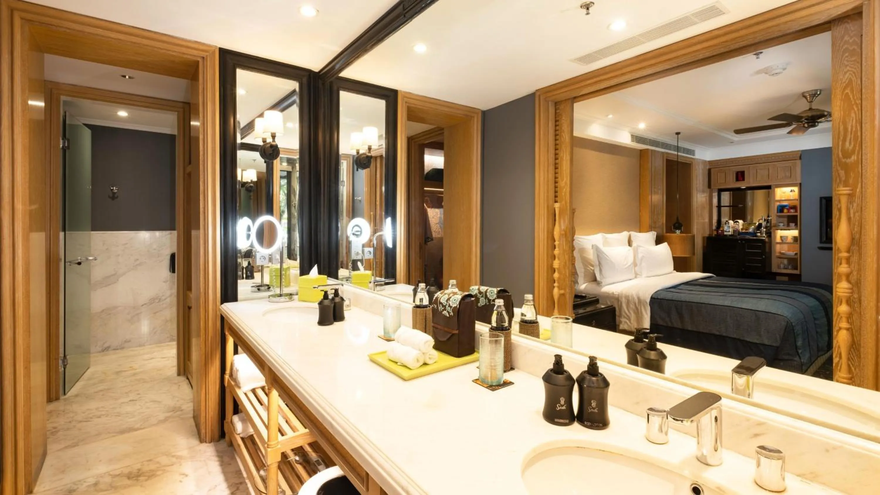 Bathroom, Bed in Hotel Indigo Bali Seminyak Beach by IHG