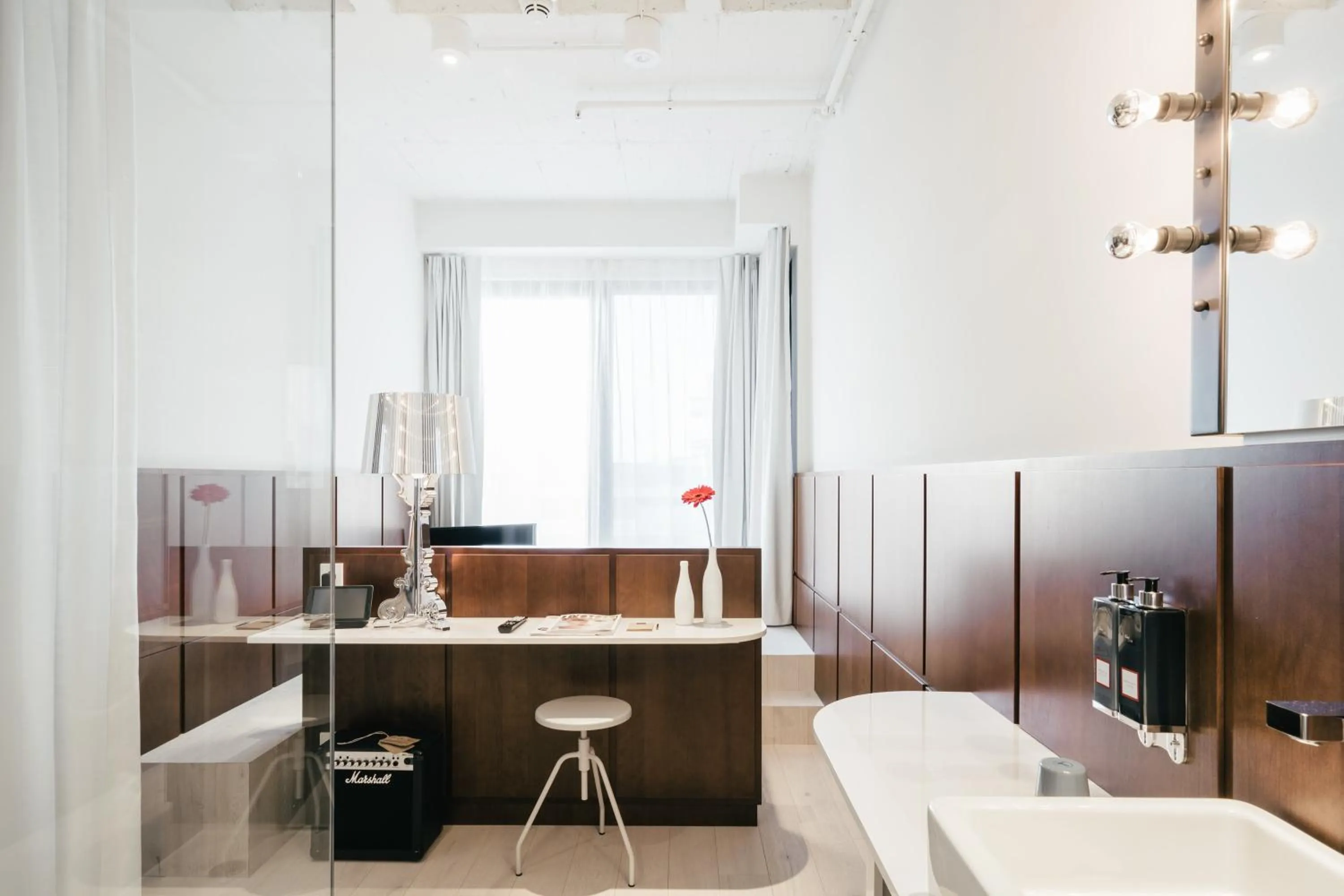 Photo of the whole room in Ruby Lilly Hotel Munich