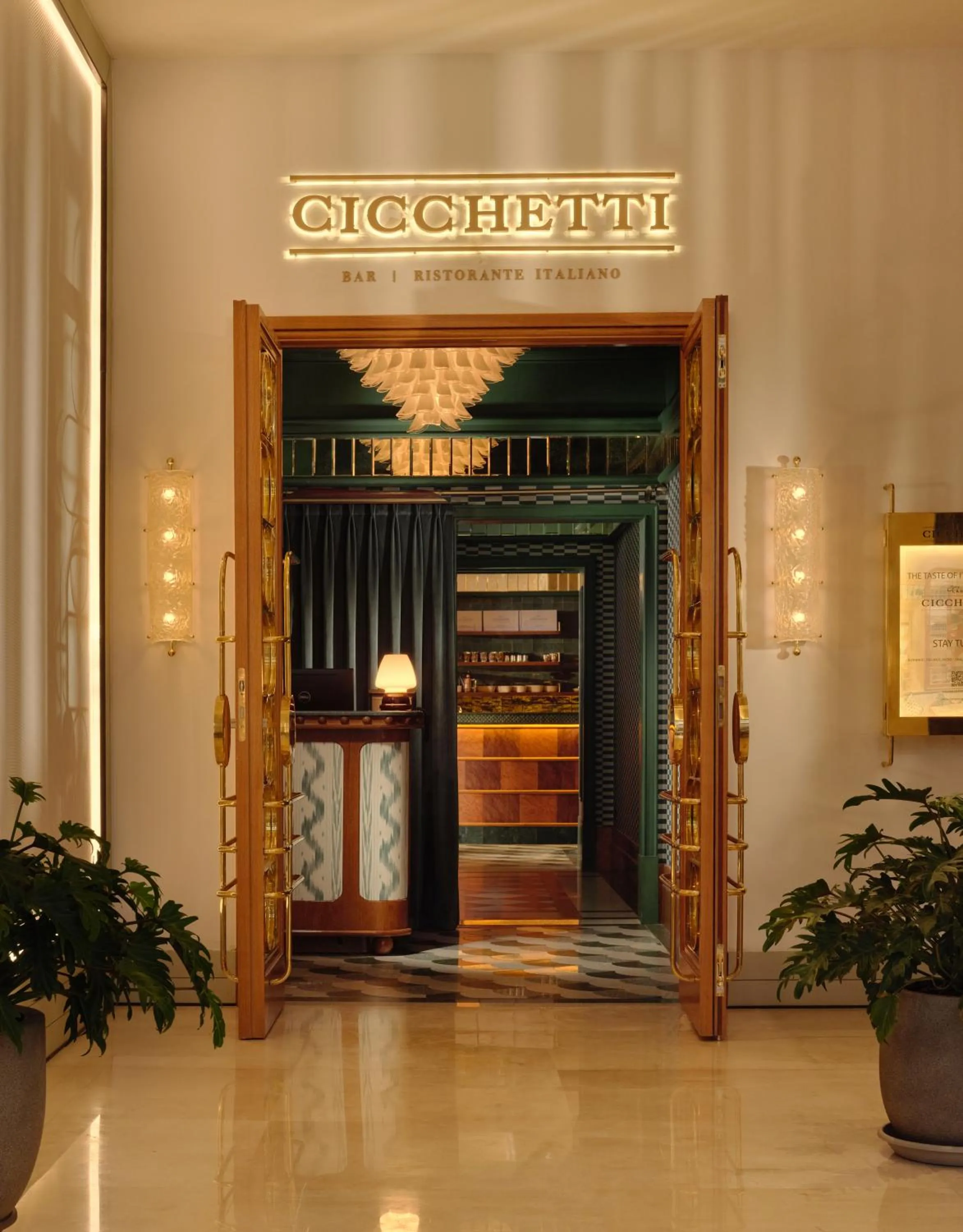 Restaurant/places to eat in The View Rabat