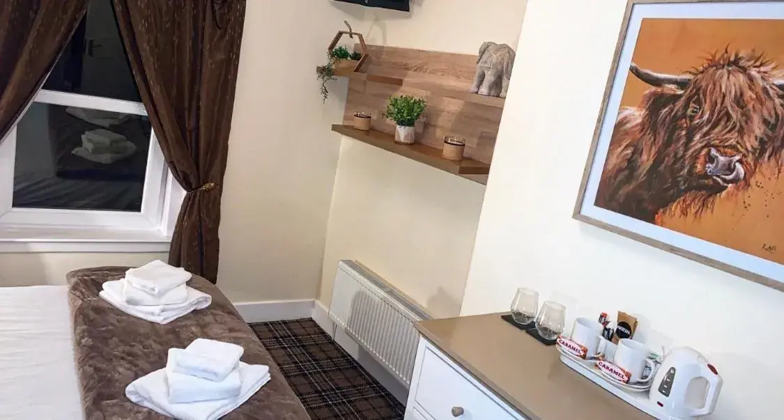 Deluxe Double Room in The Village Inn Deluxe Double Room in The Village Inn