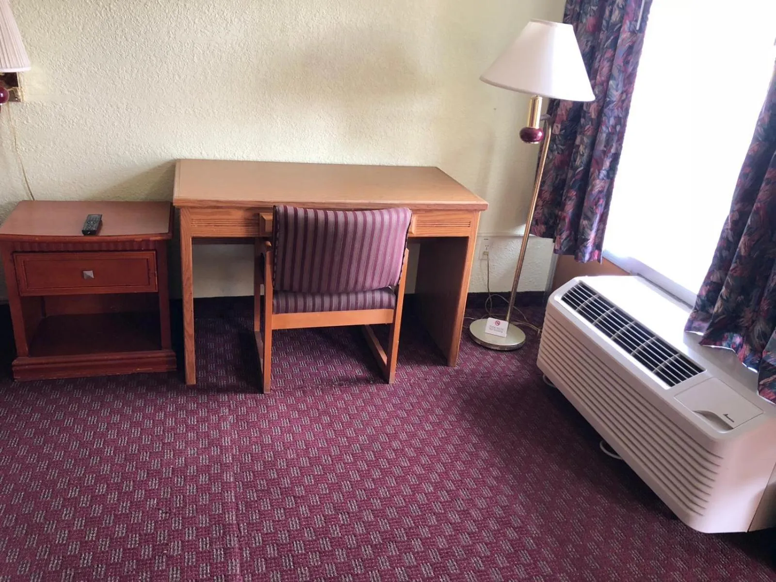 Living room in Budget Inn Express