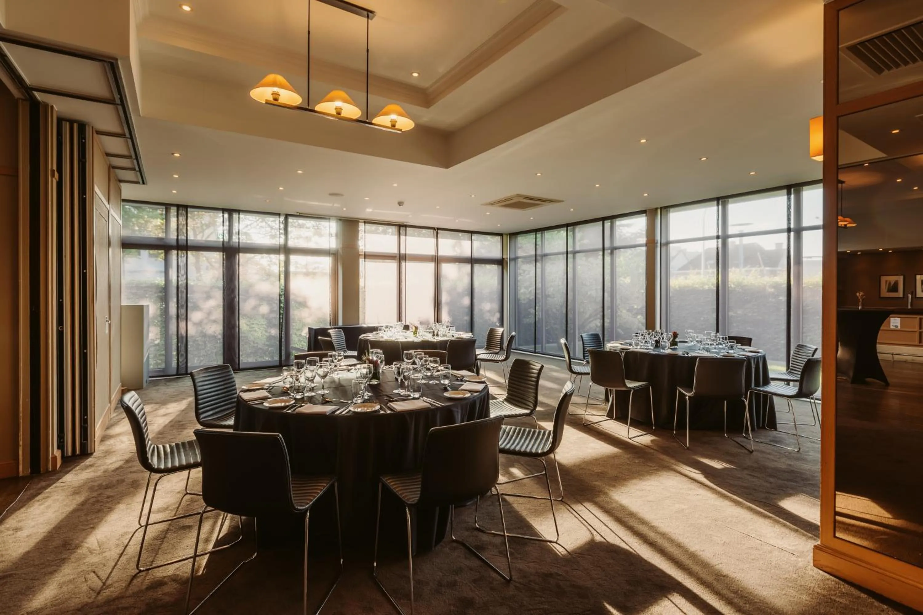 Food and drinks in Serwir Hotel