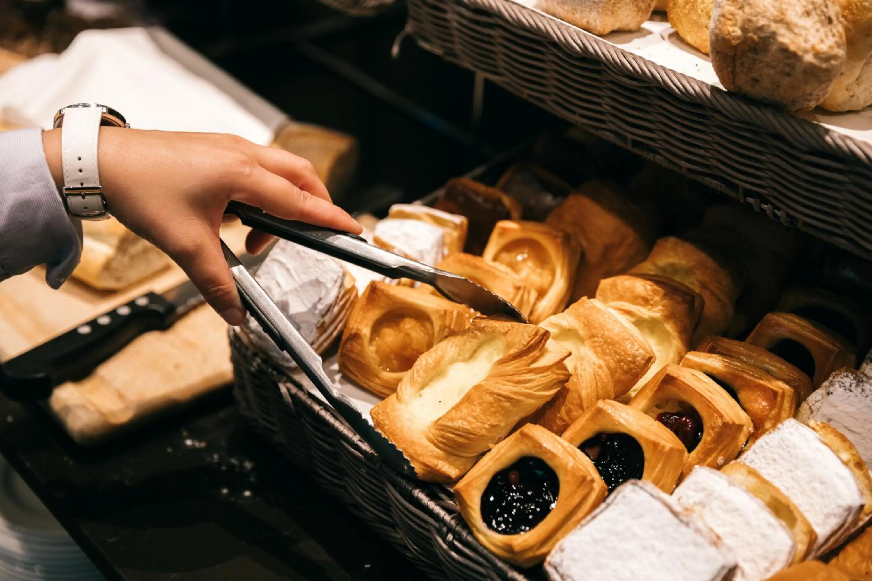 Food and drinks in Serwir Hotel