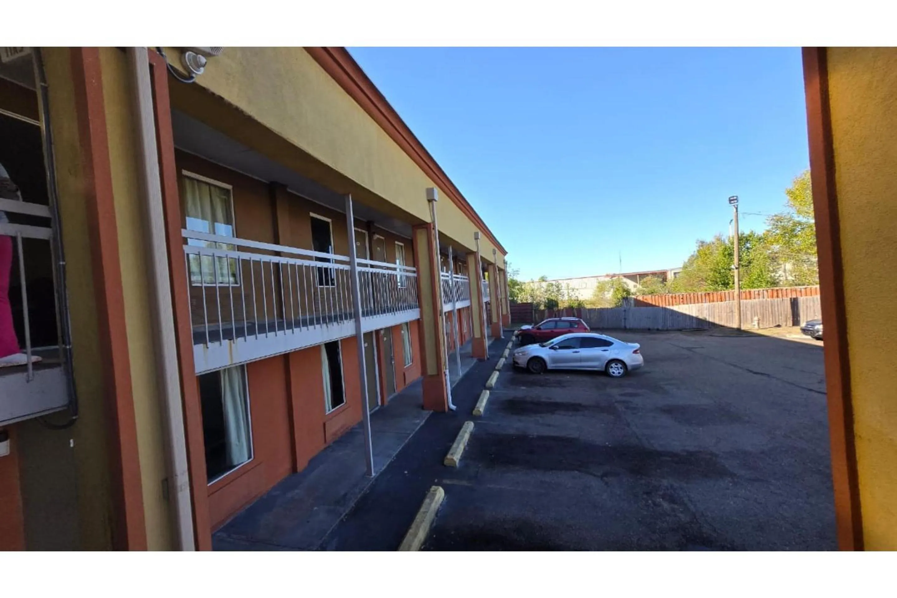 Parking in Diamond Inn Motel By OYO Jackson Hwy 80- I-20