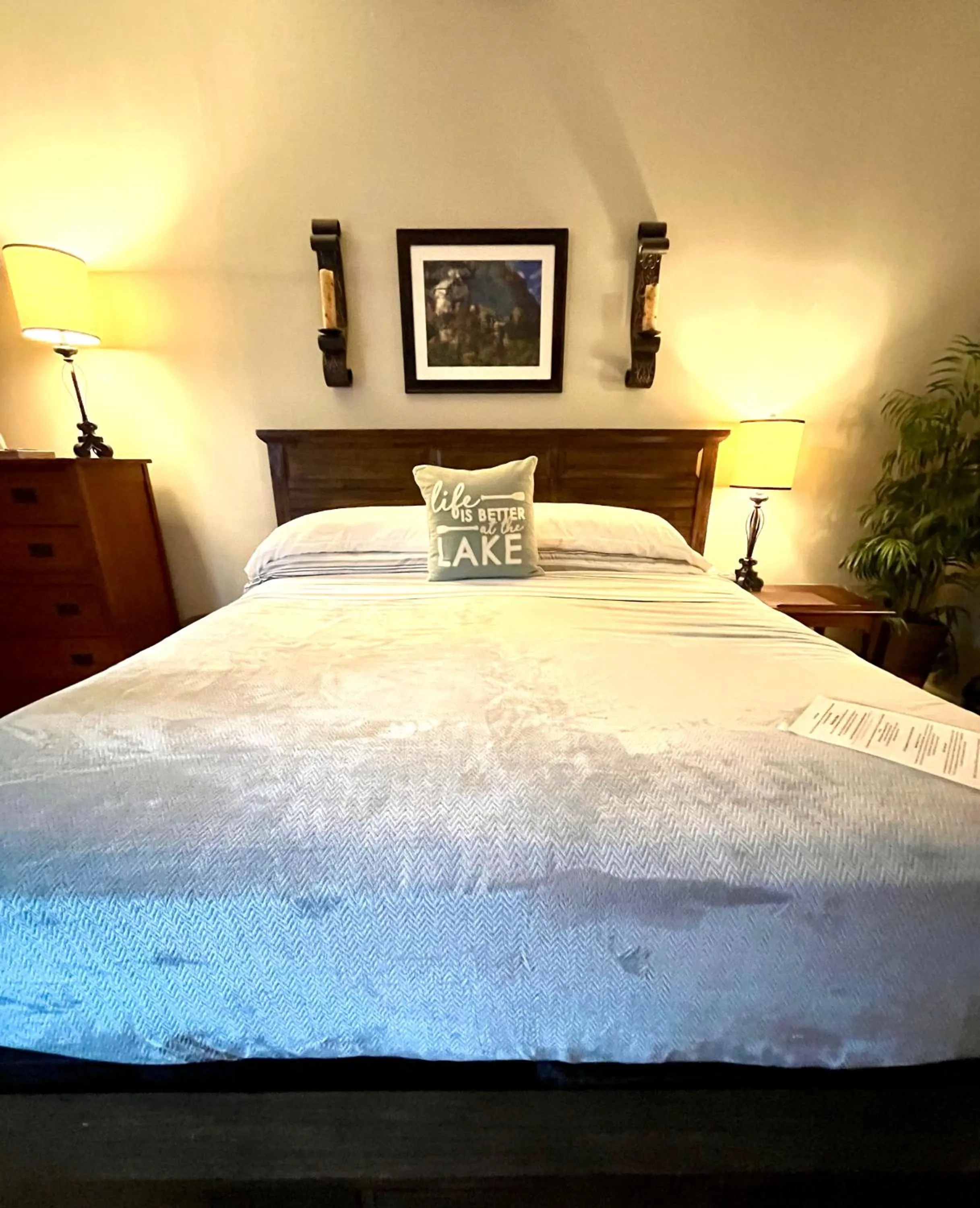 Bed in Grafton Lodge