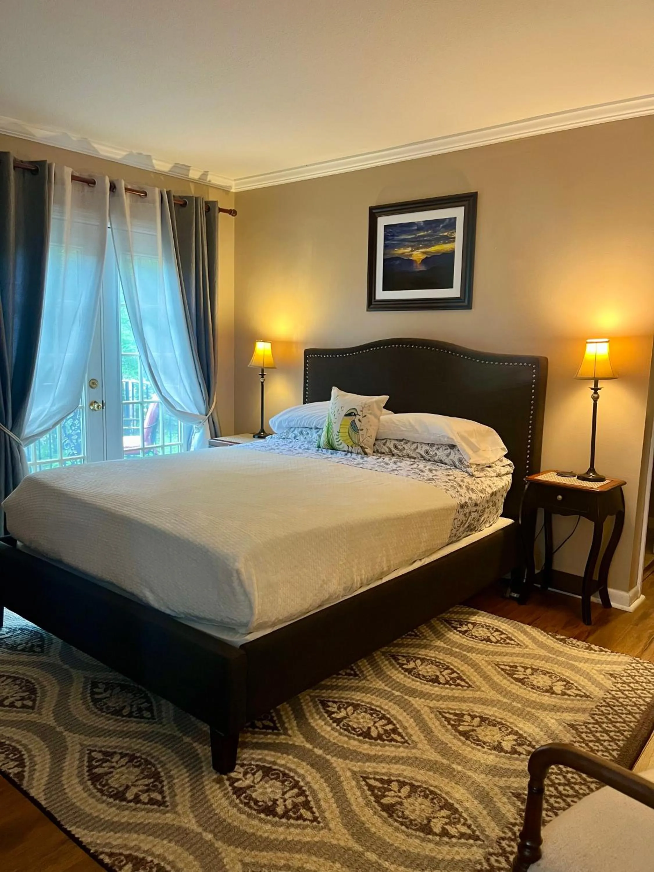 Bedroom, Bed in Grafton Lodge