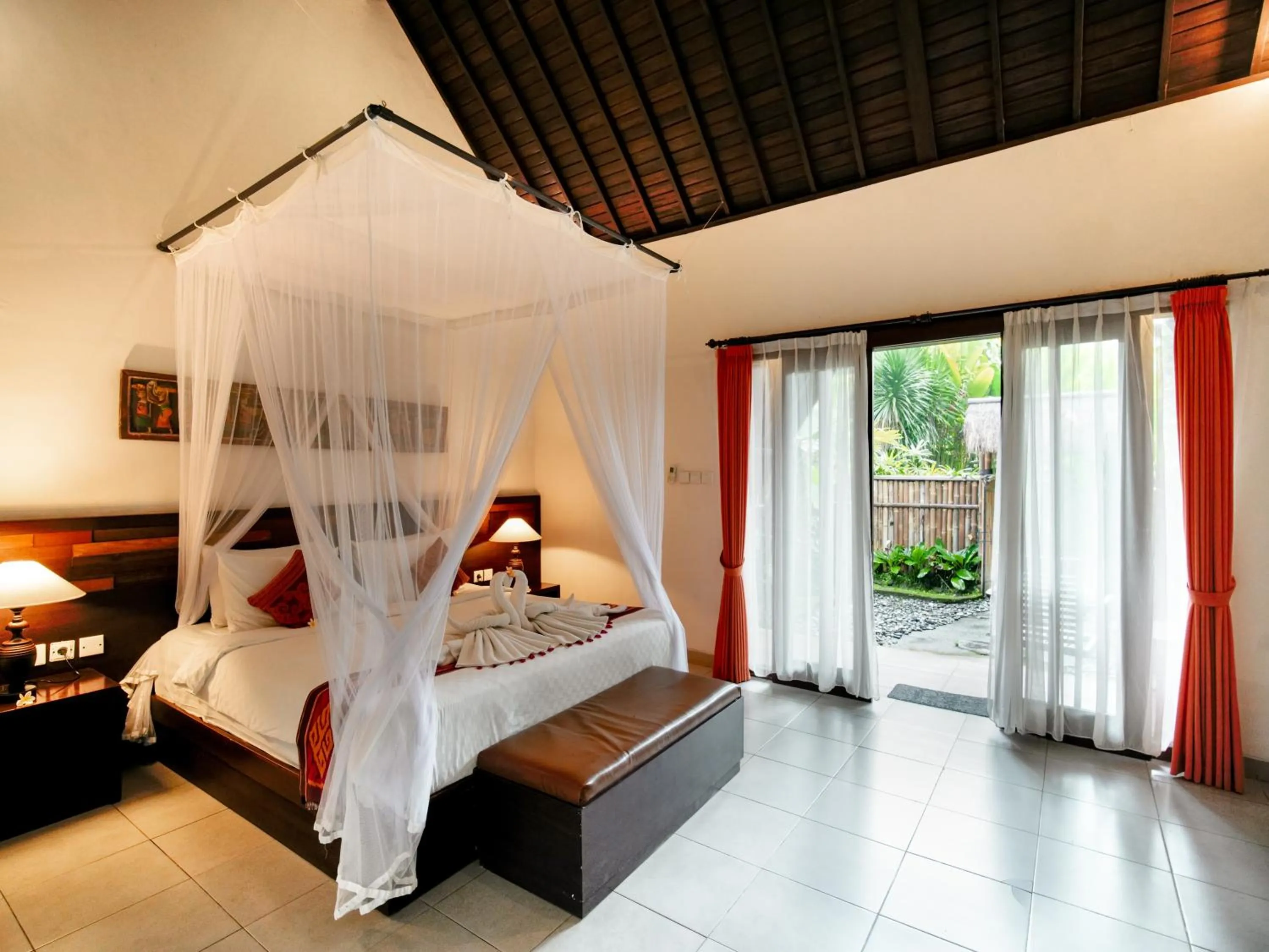 Garden view, Bed in Pondok Massas Ubud