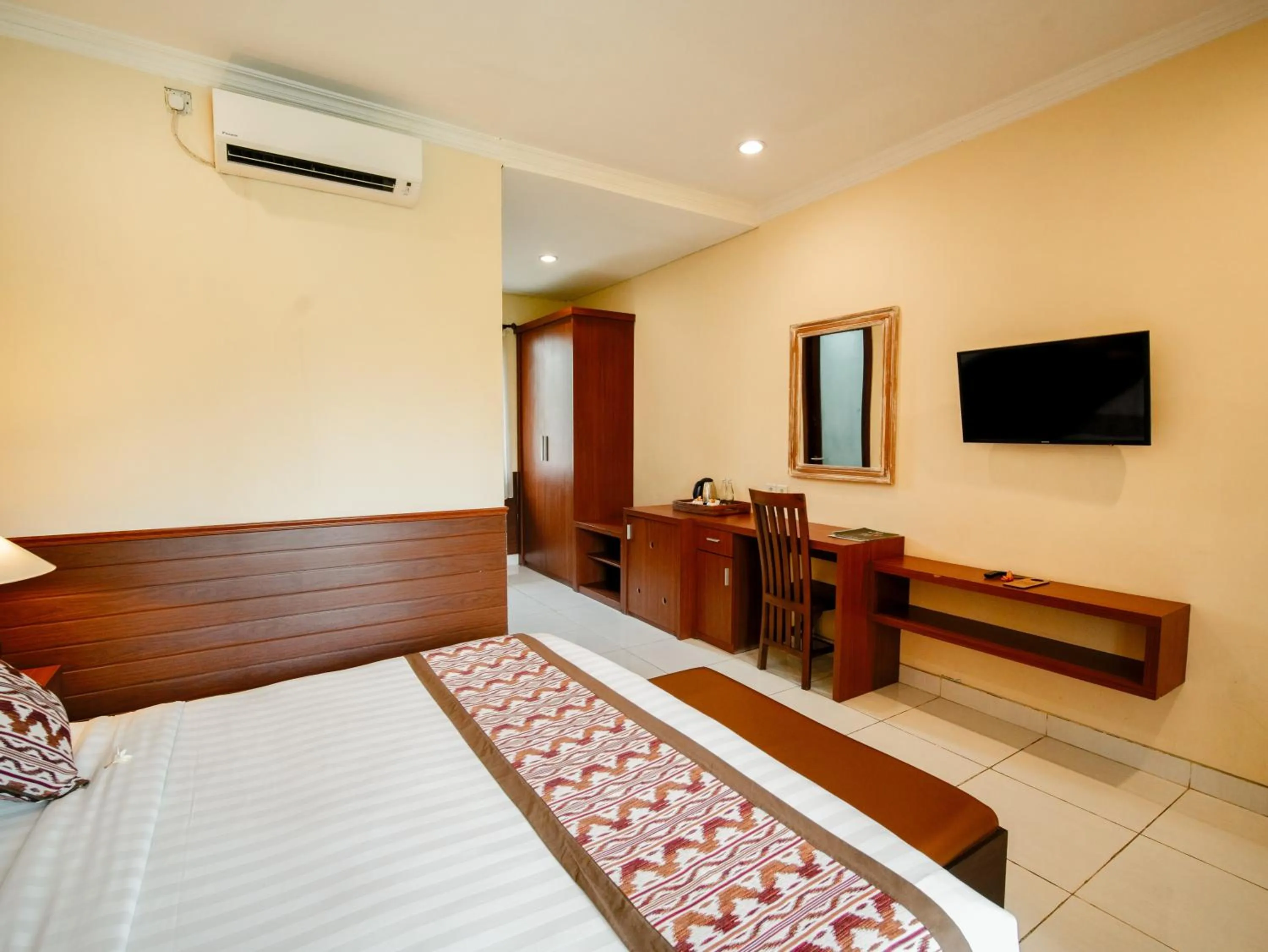 TV and multimedia, Bed in Pondok Massas Ubud