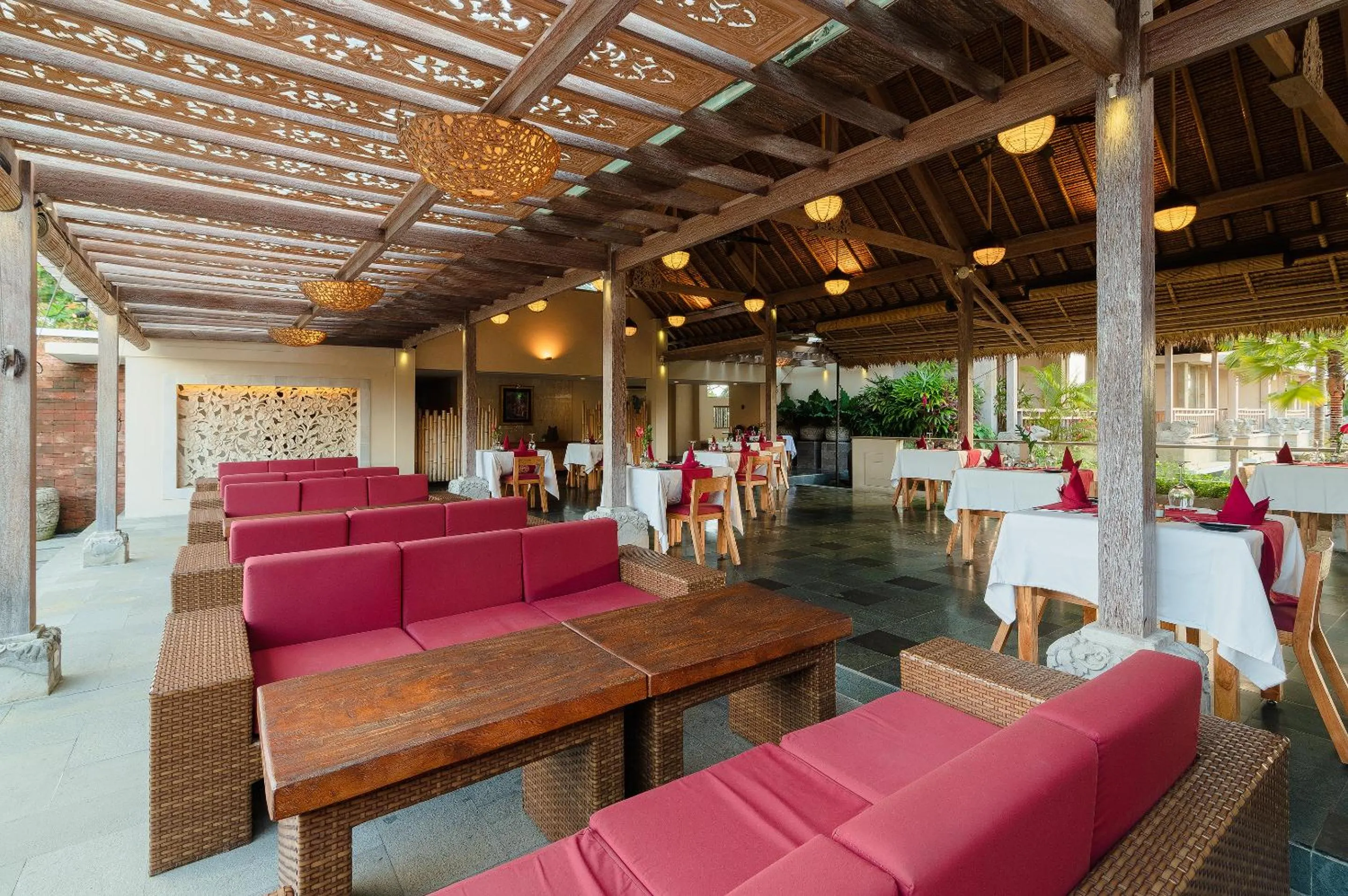 Restaurant/places to eat in The Udaya Resorts and Spa