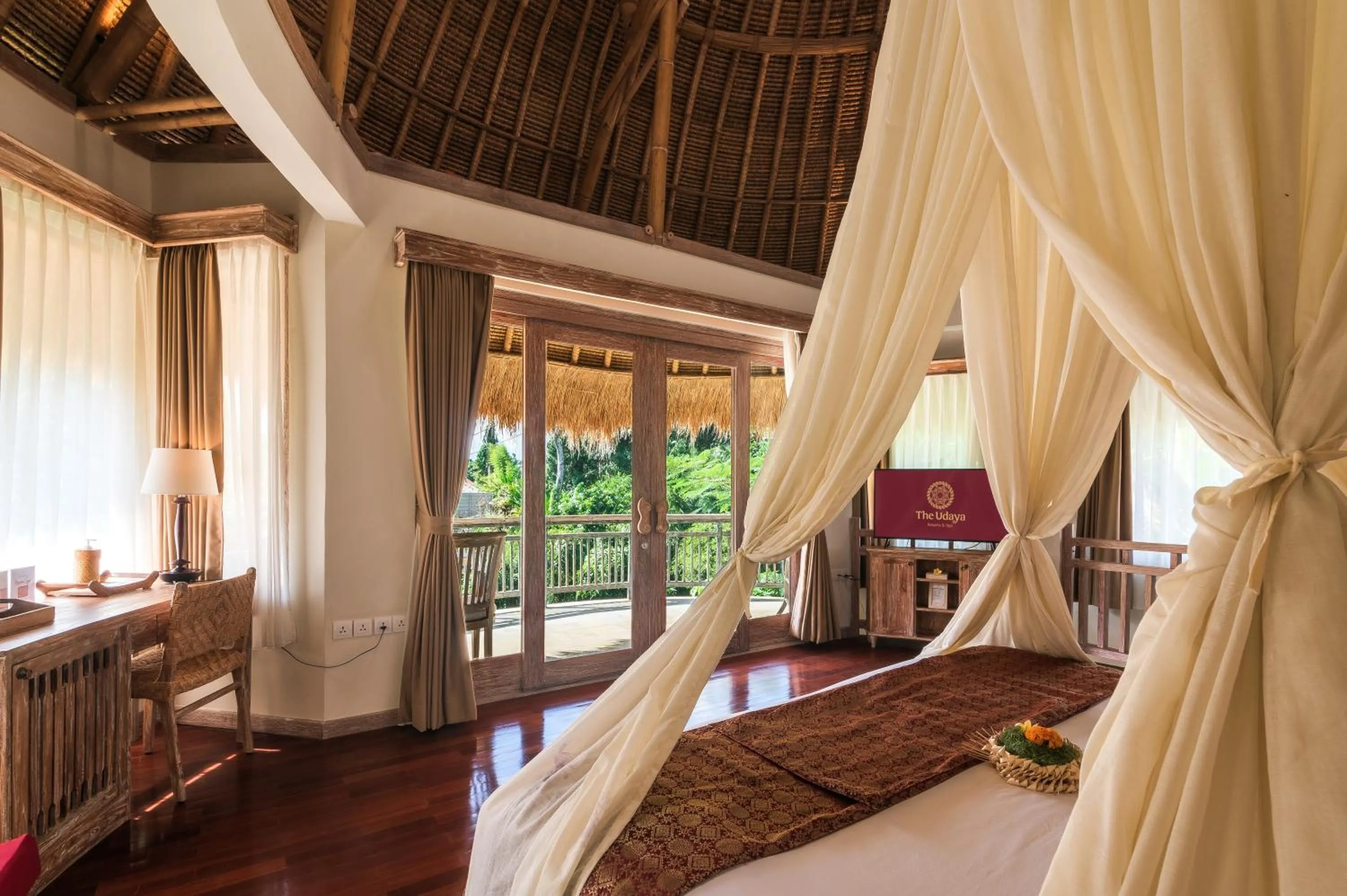 TV and multimedia, Bed in The Udaya Resorts and Spa