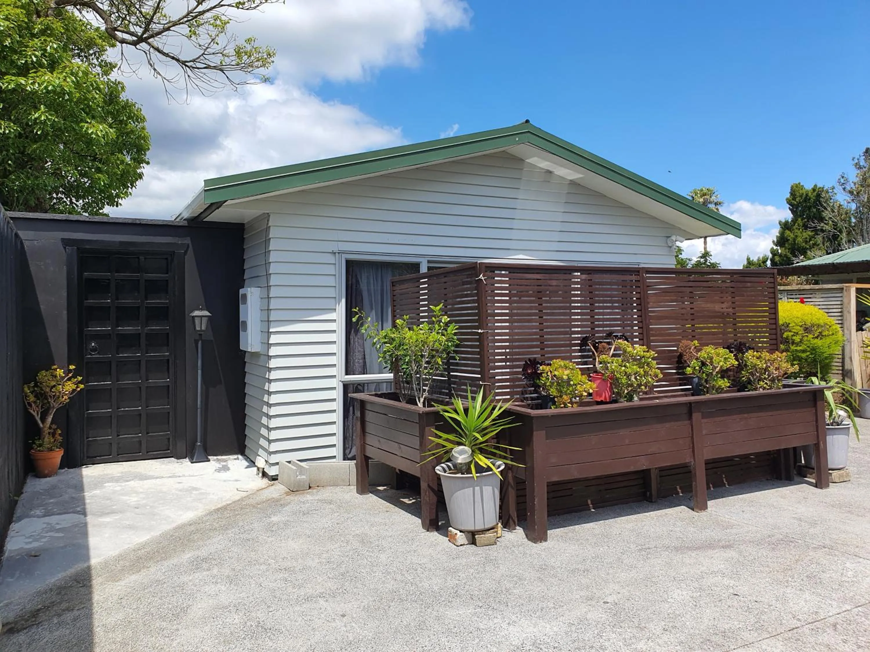 Property building in Alice House