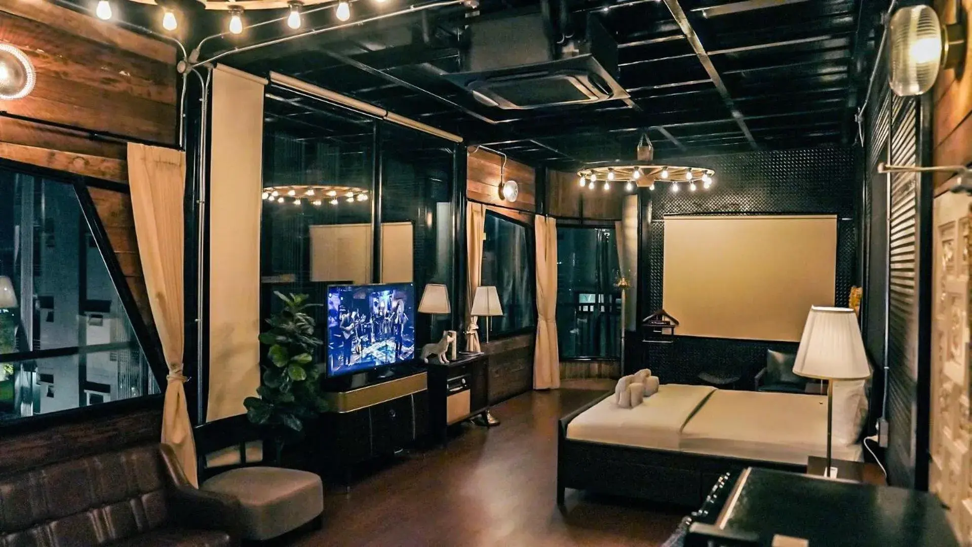 Deluxe Double or Twin Room in Letana Hotel Deluxe Double or Twin Room in Letana Hotel