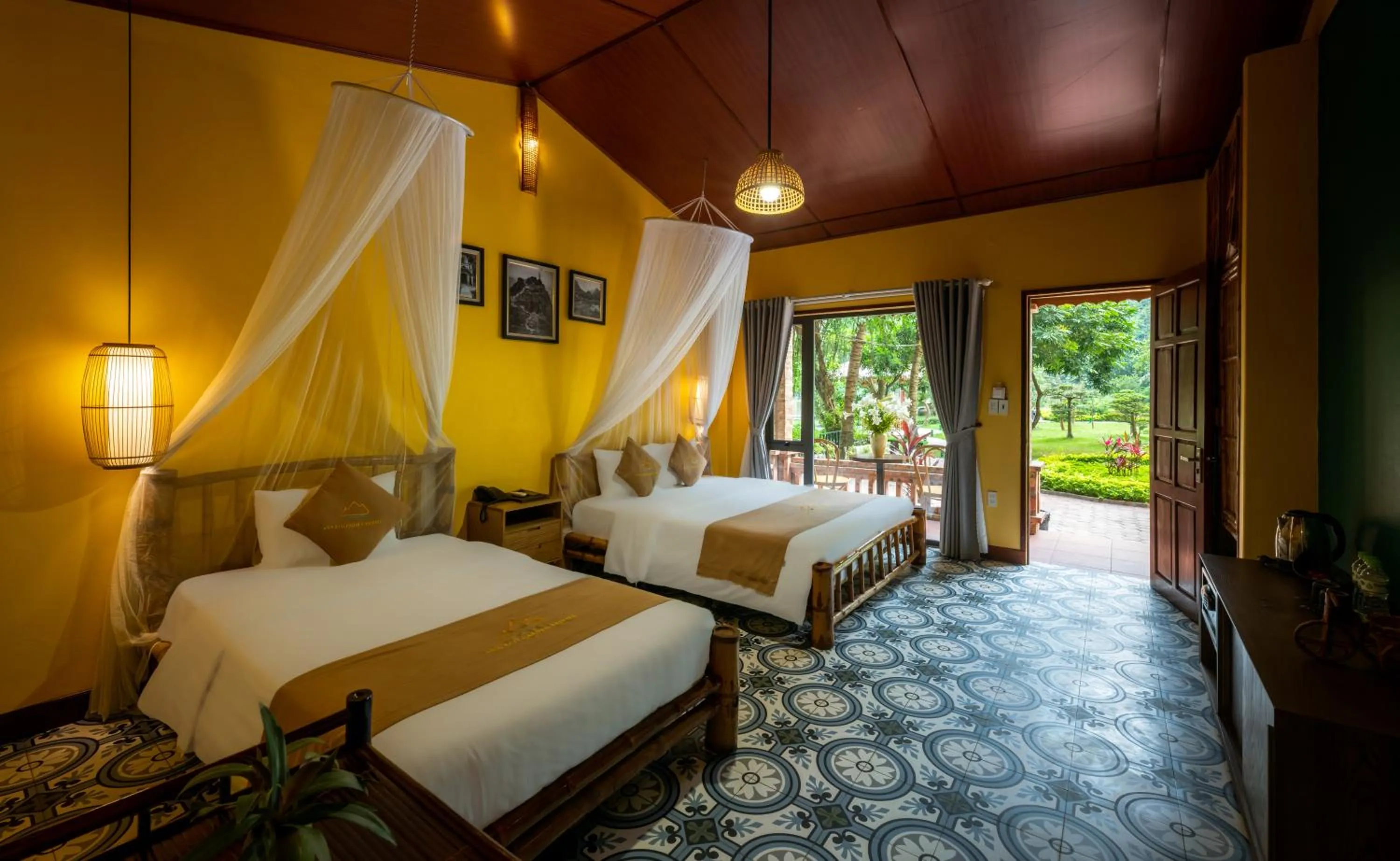 Photo of the whole room, Bed in An's Eco Garden Resort