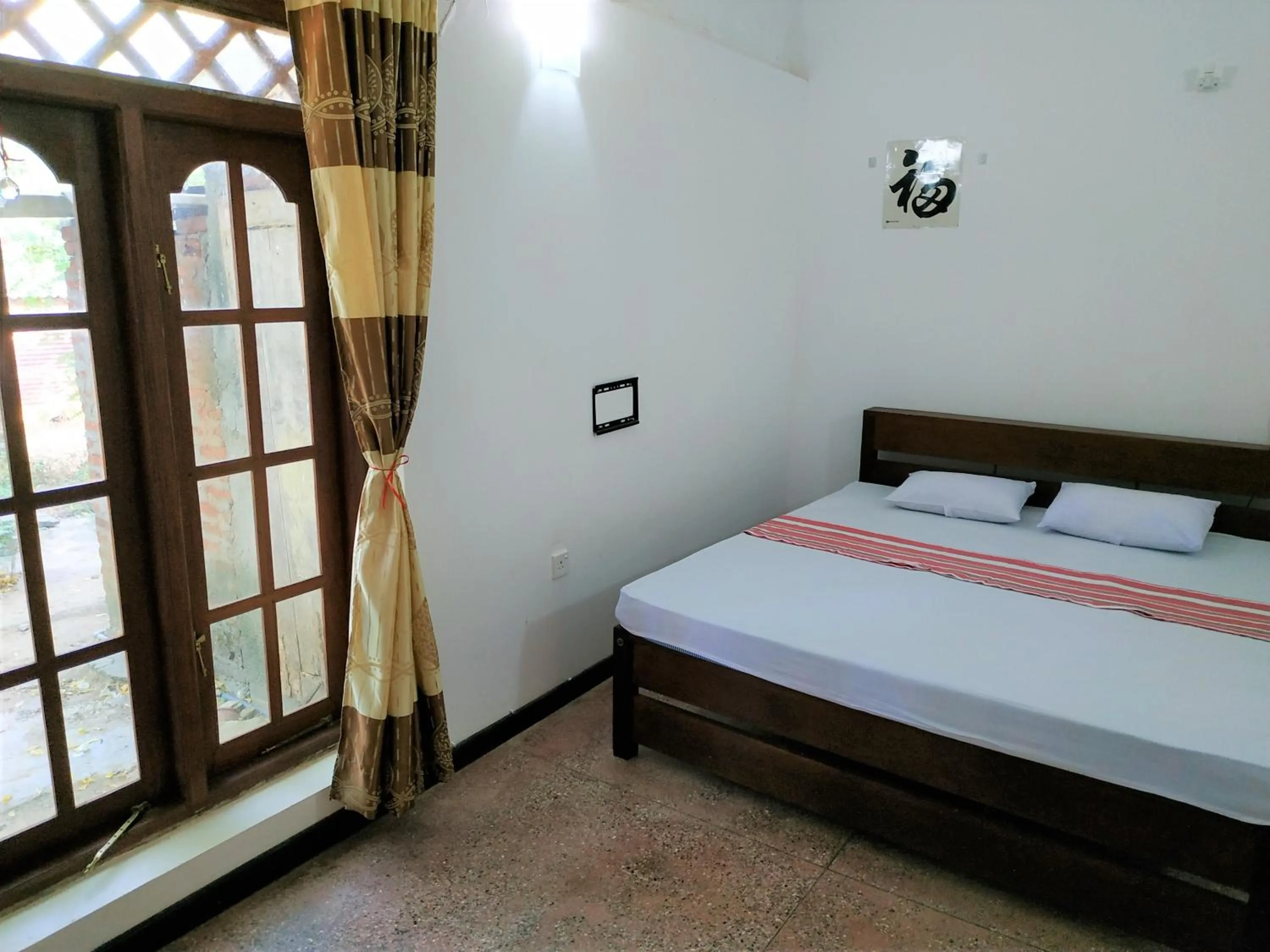 Bed in Lavish Eco Jungle