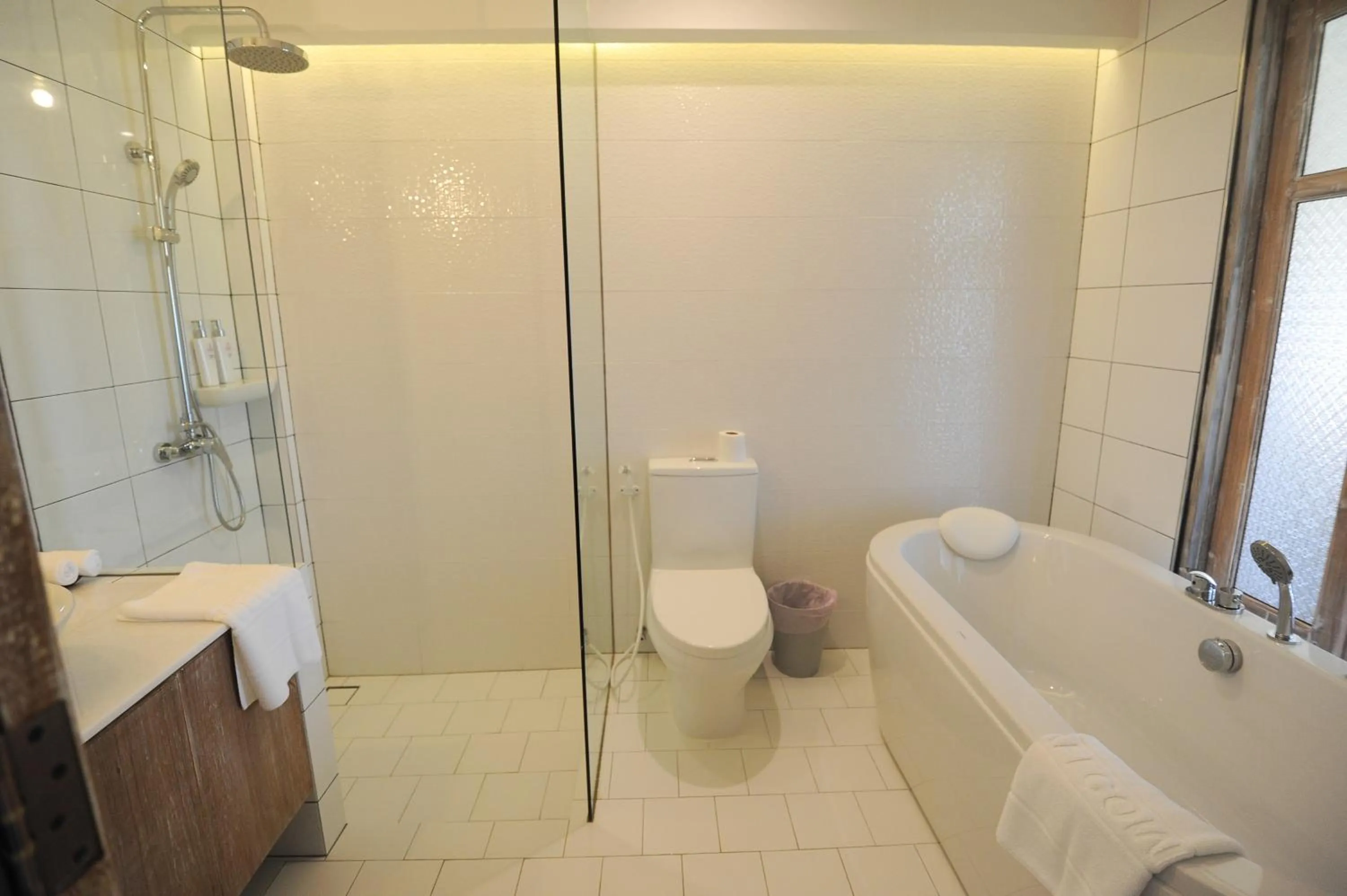 Shower in NanSripanna resort