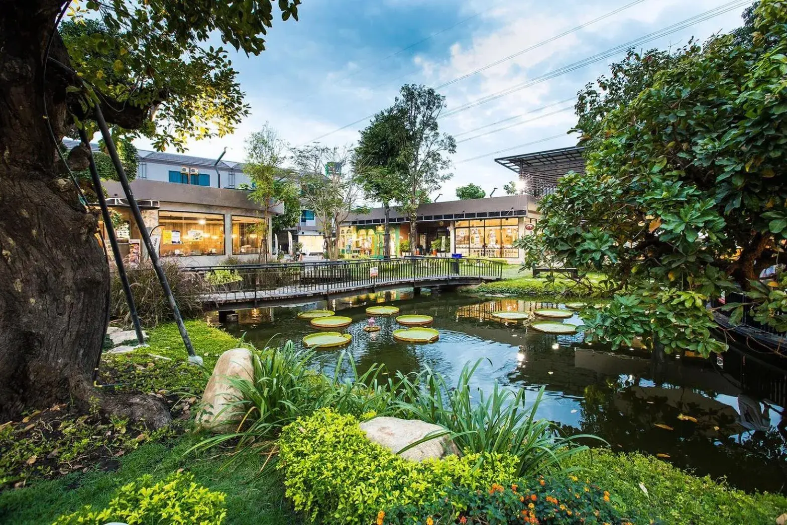 Tara Park Resotel Tara Park Resotel