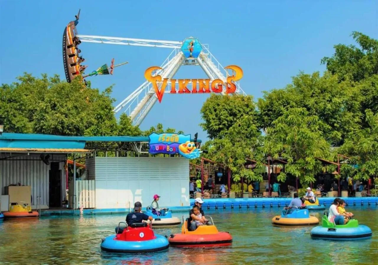 Nearby landmark in Tara Park Resotel