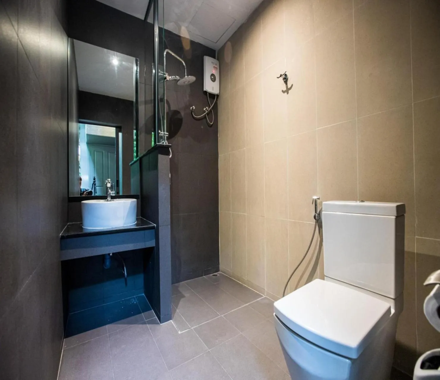 Bathroom in Tara Park Resotel