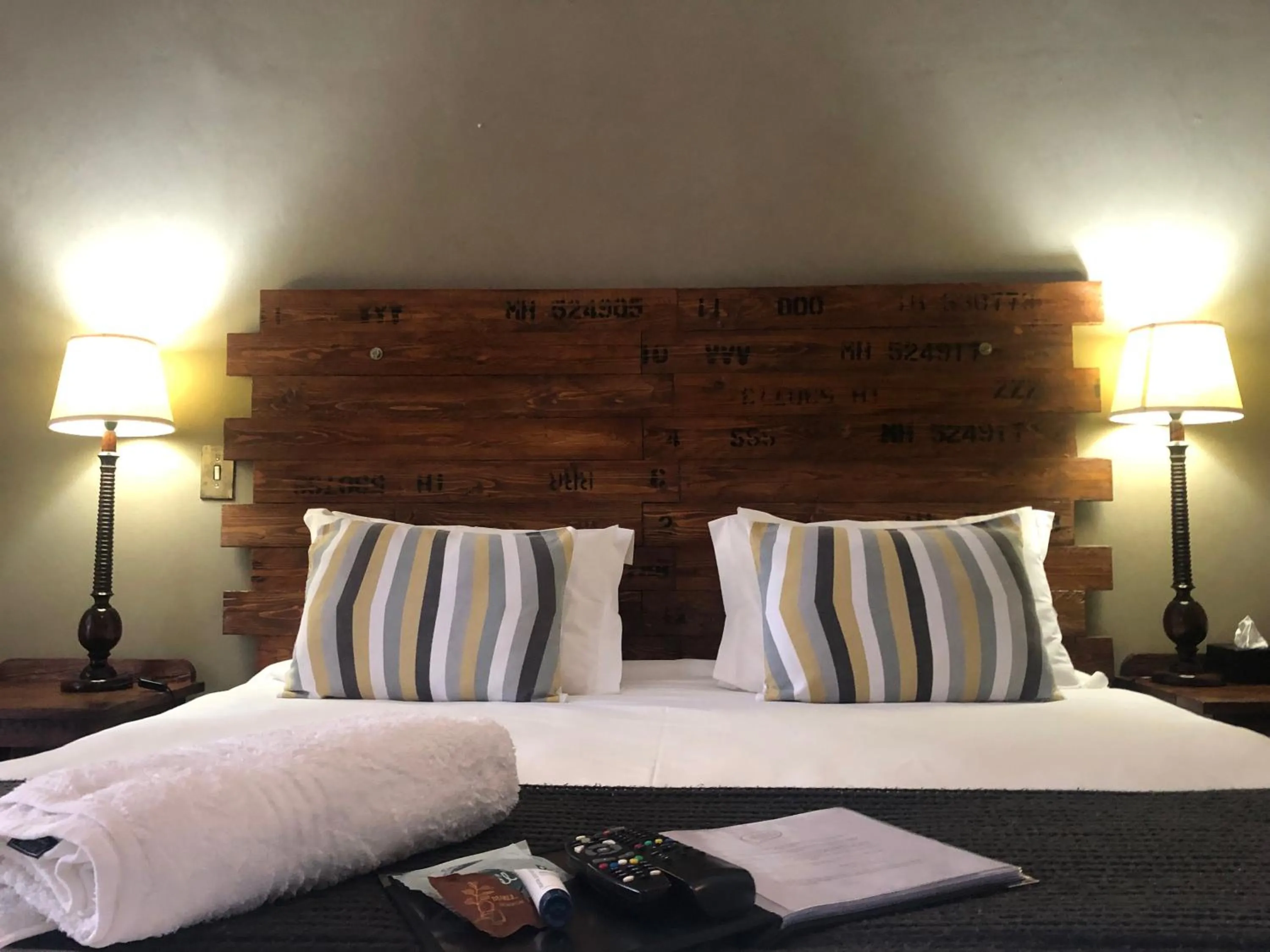 Bed in Selborne Bed and Breakfast