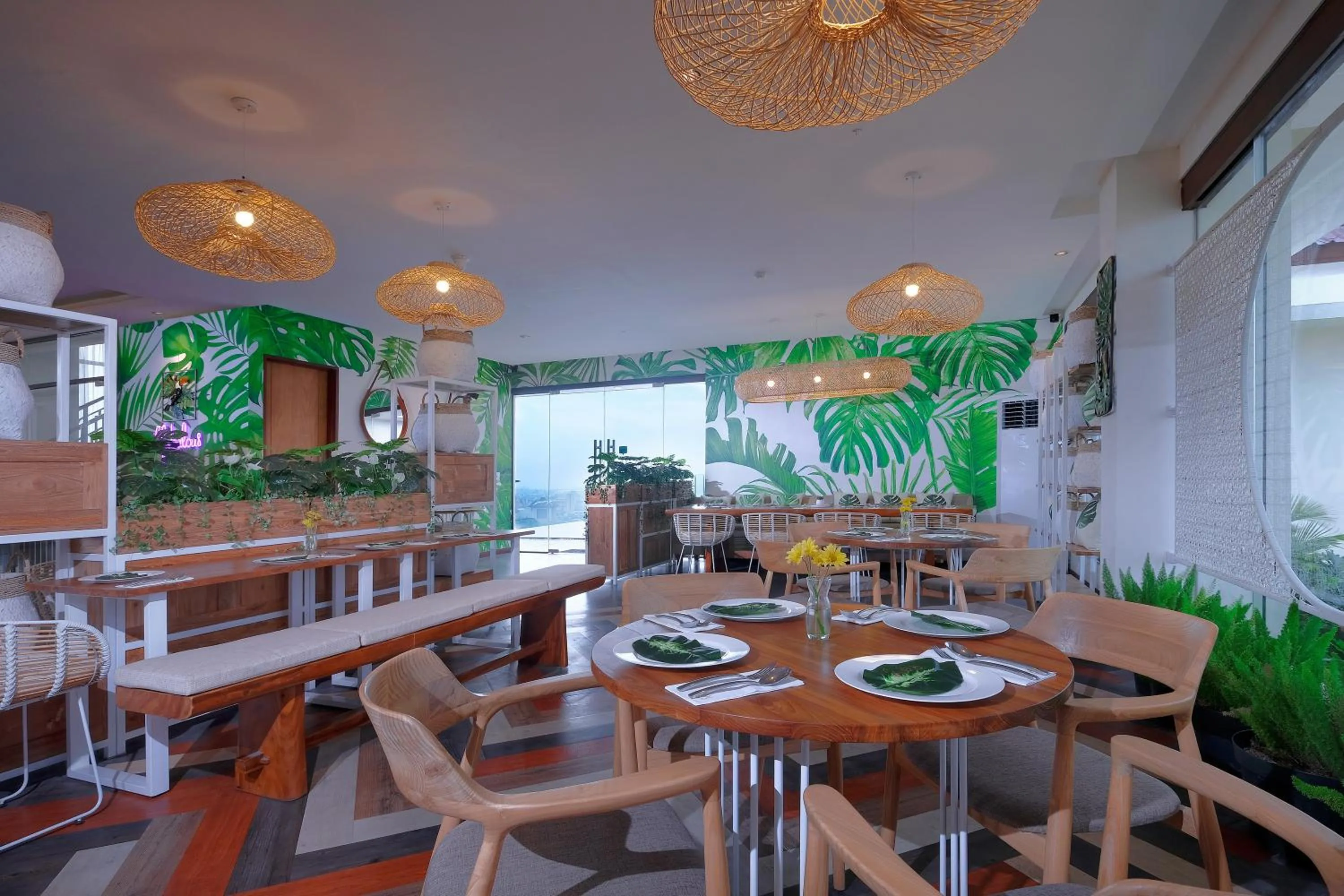 Restaurant/places to eat in Wimarion Hotel Semarang