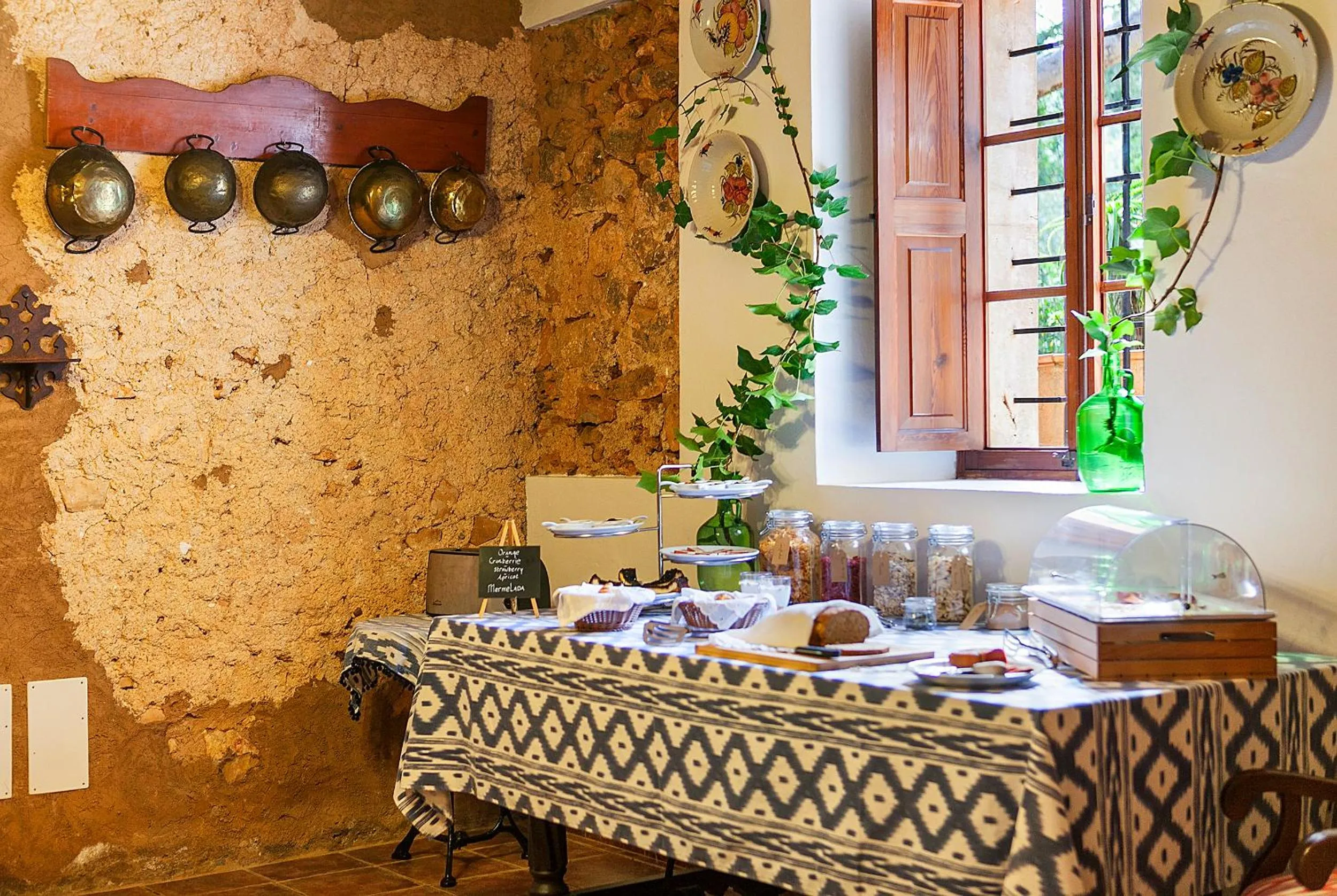 Buffet breakfast in Agroturisme Ca'n Gaia