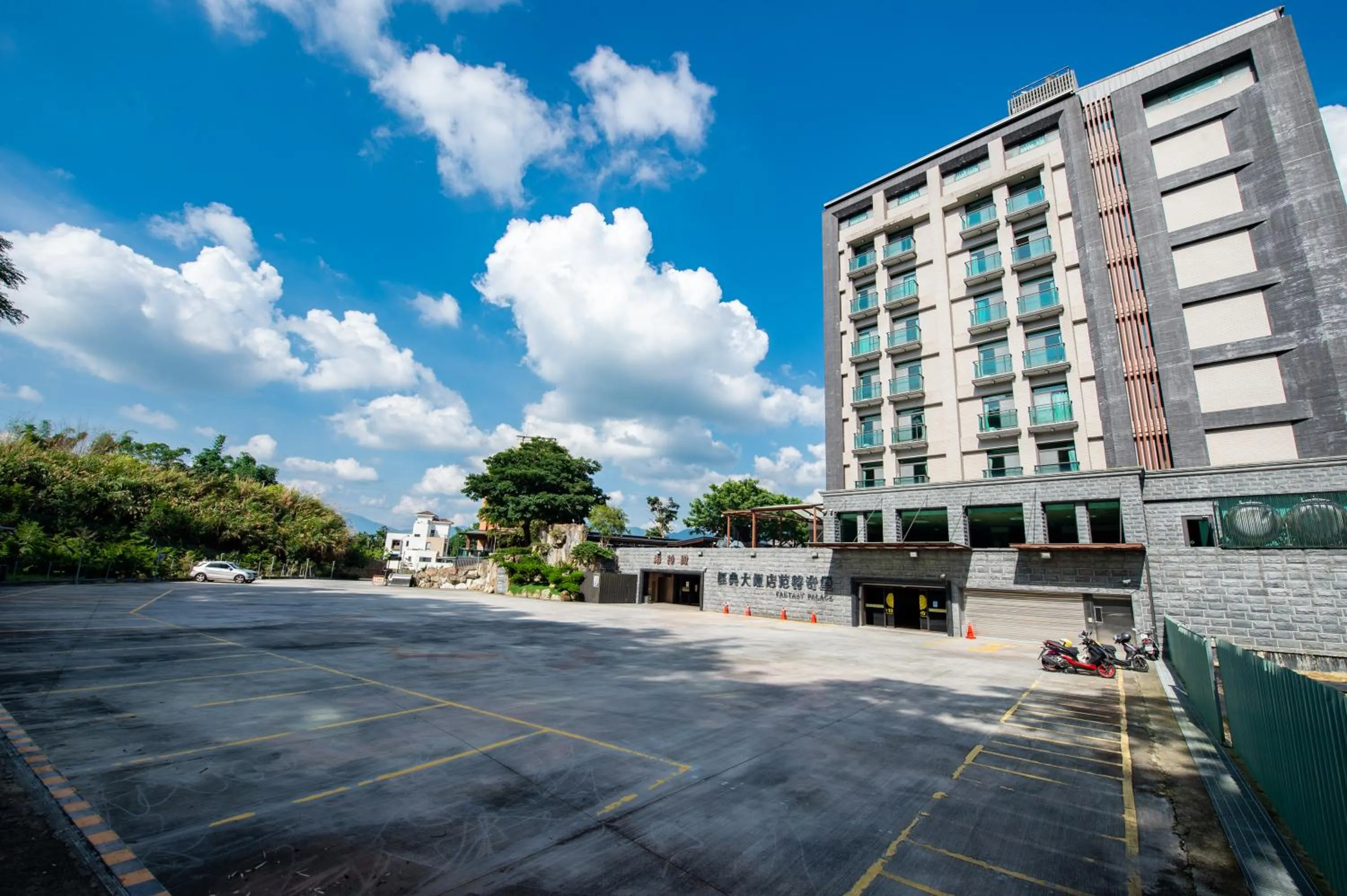 Property building in Fantasy Palace