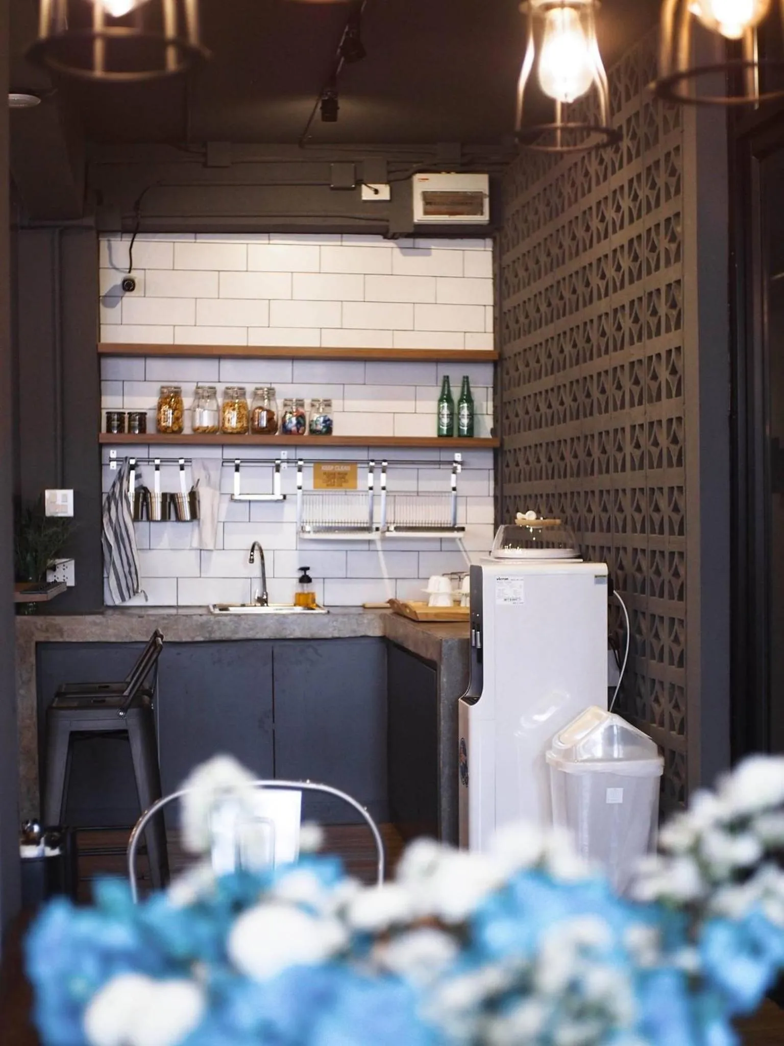 Kitchen or kitchenette in Silom Space Hostel