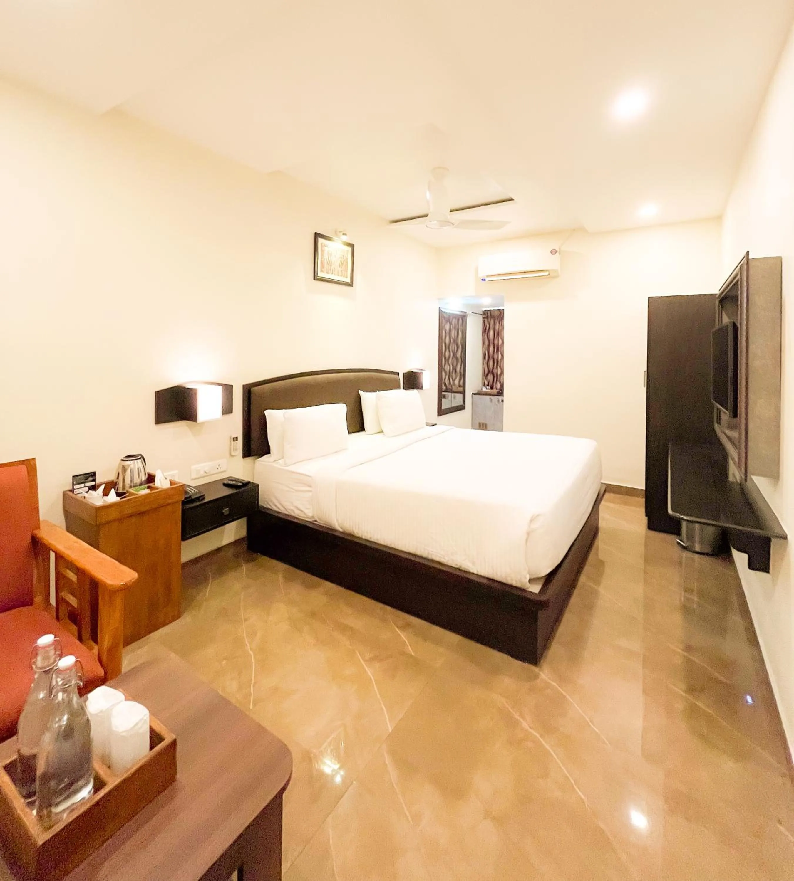 Bed in Shree Residency