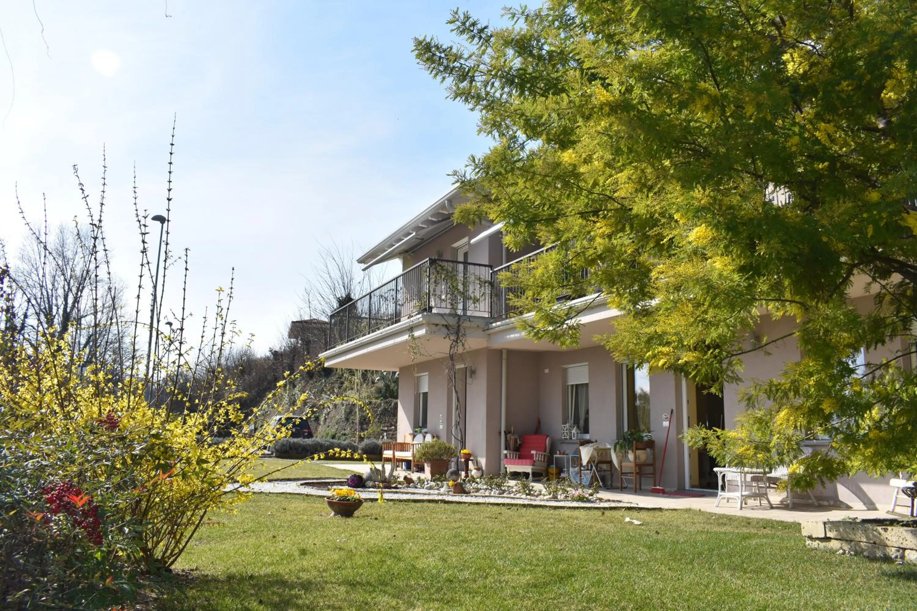 Patio in Mimosa Apartments