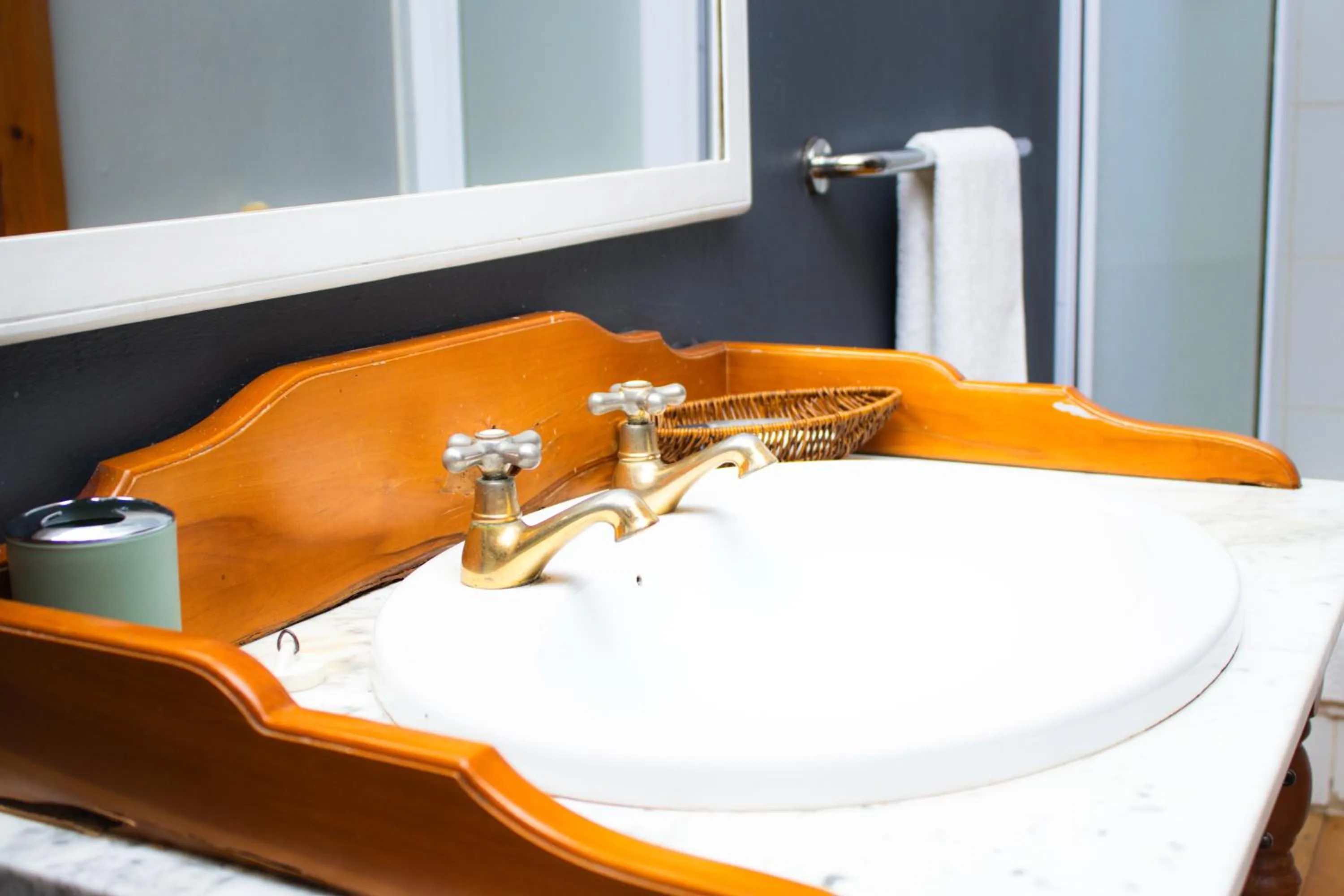 Bathroom in Beechwood B&B