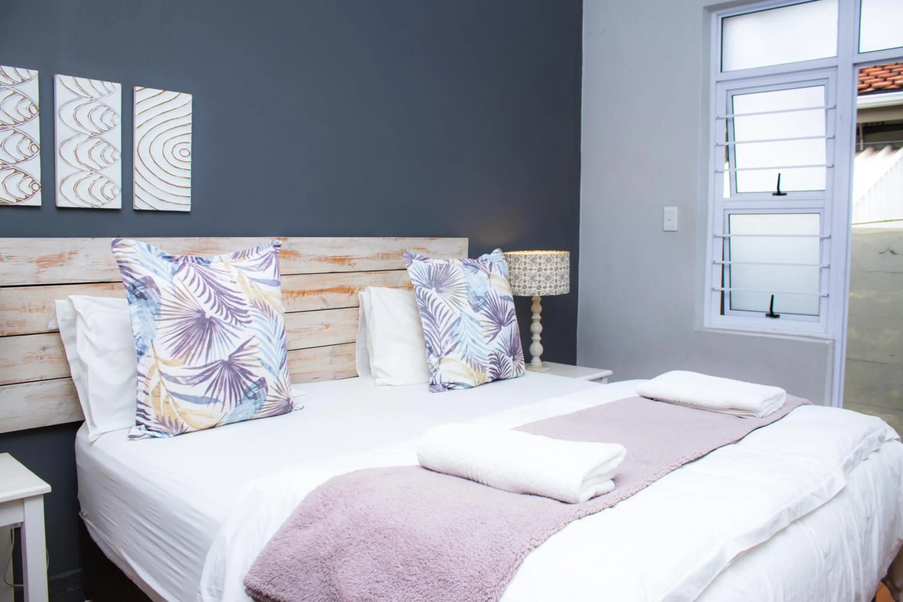 Bed in Beechwood B&B