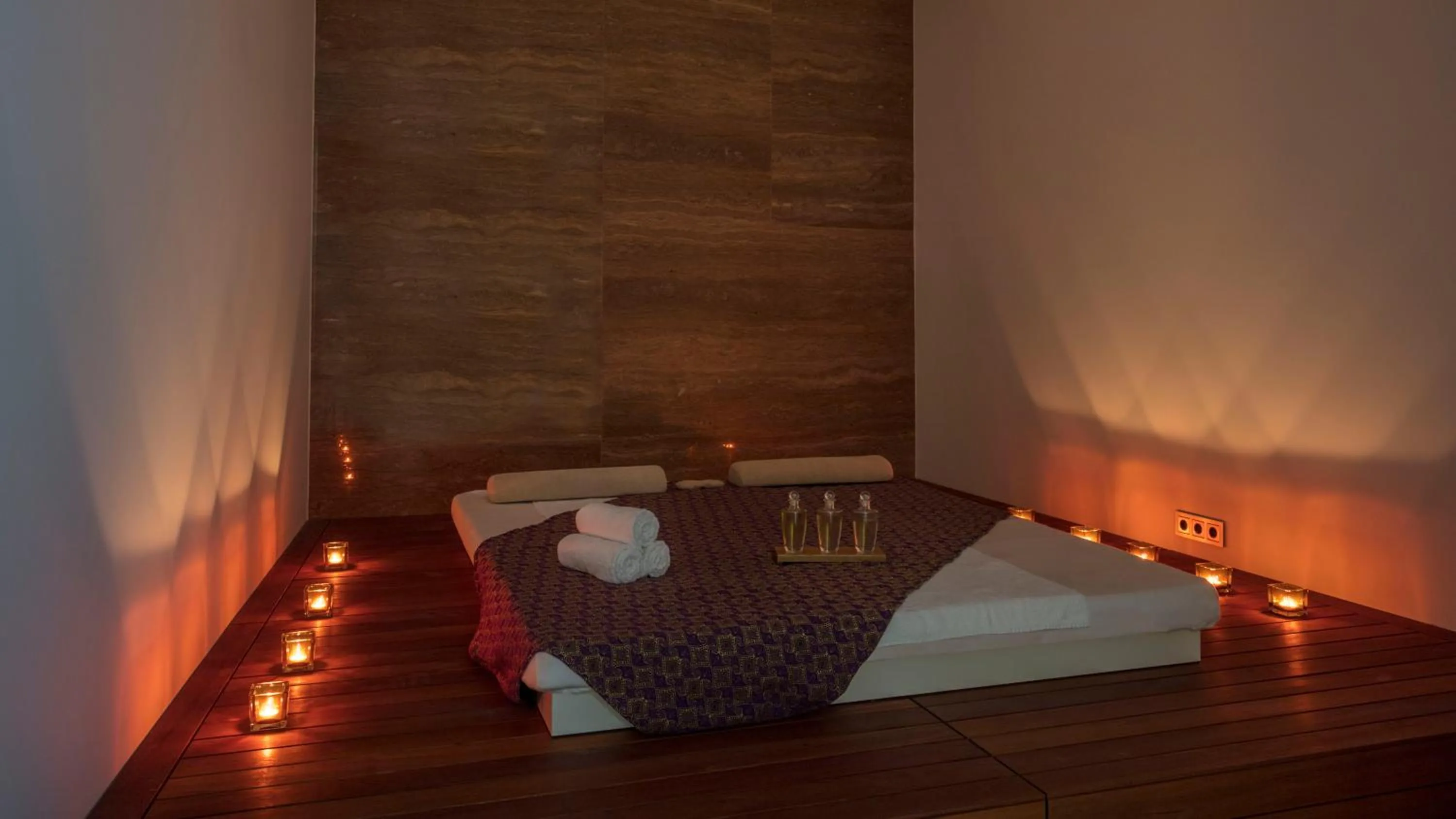 Spa and wellness centre/facilities, Bed in Hotel Bellevue