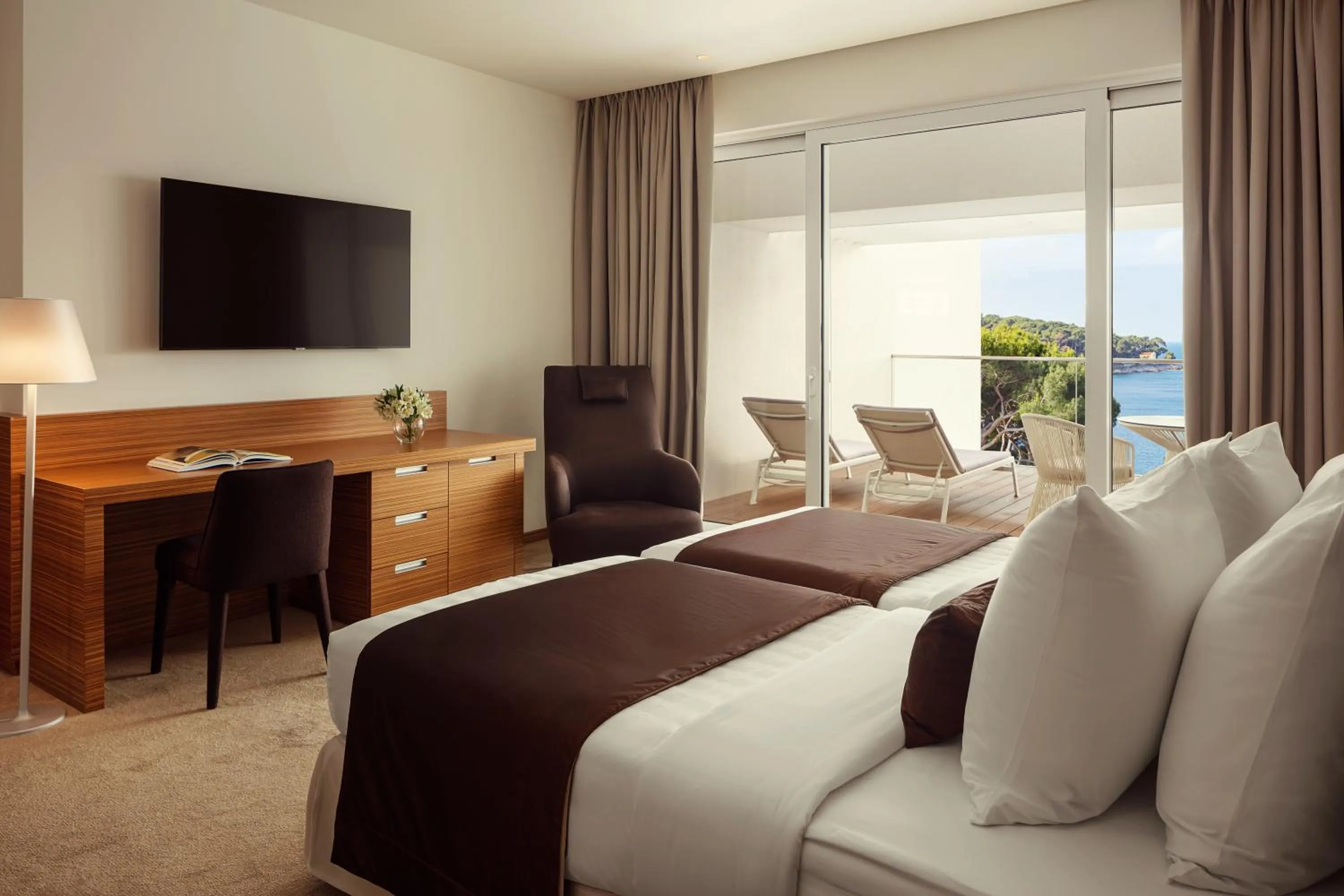 Bed in Hotel Bellevue