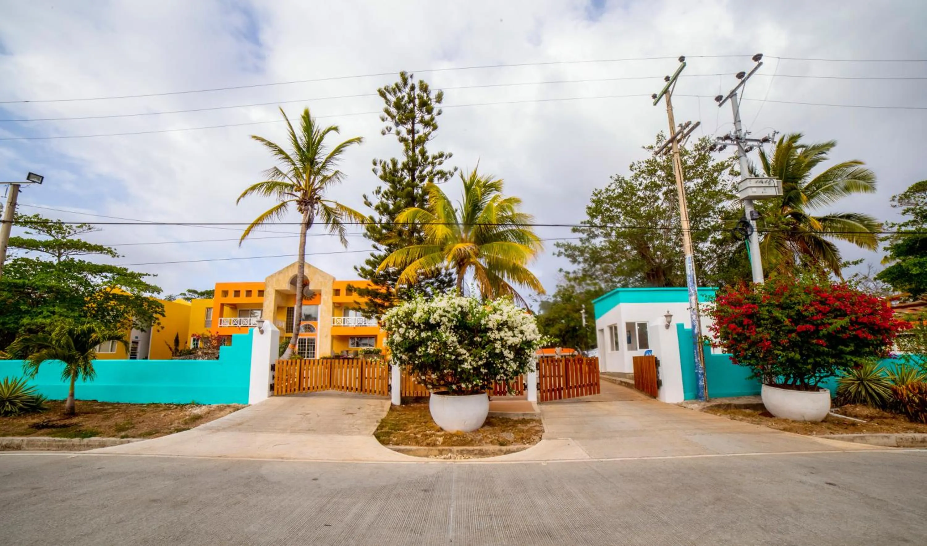 Facade/entrance in Solare SAI Ecohotel