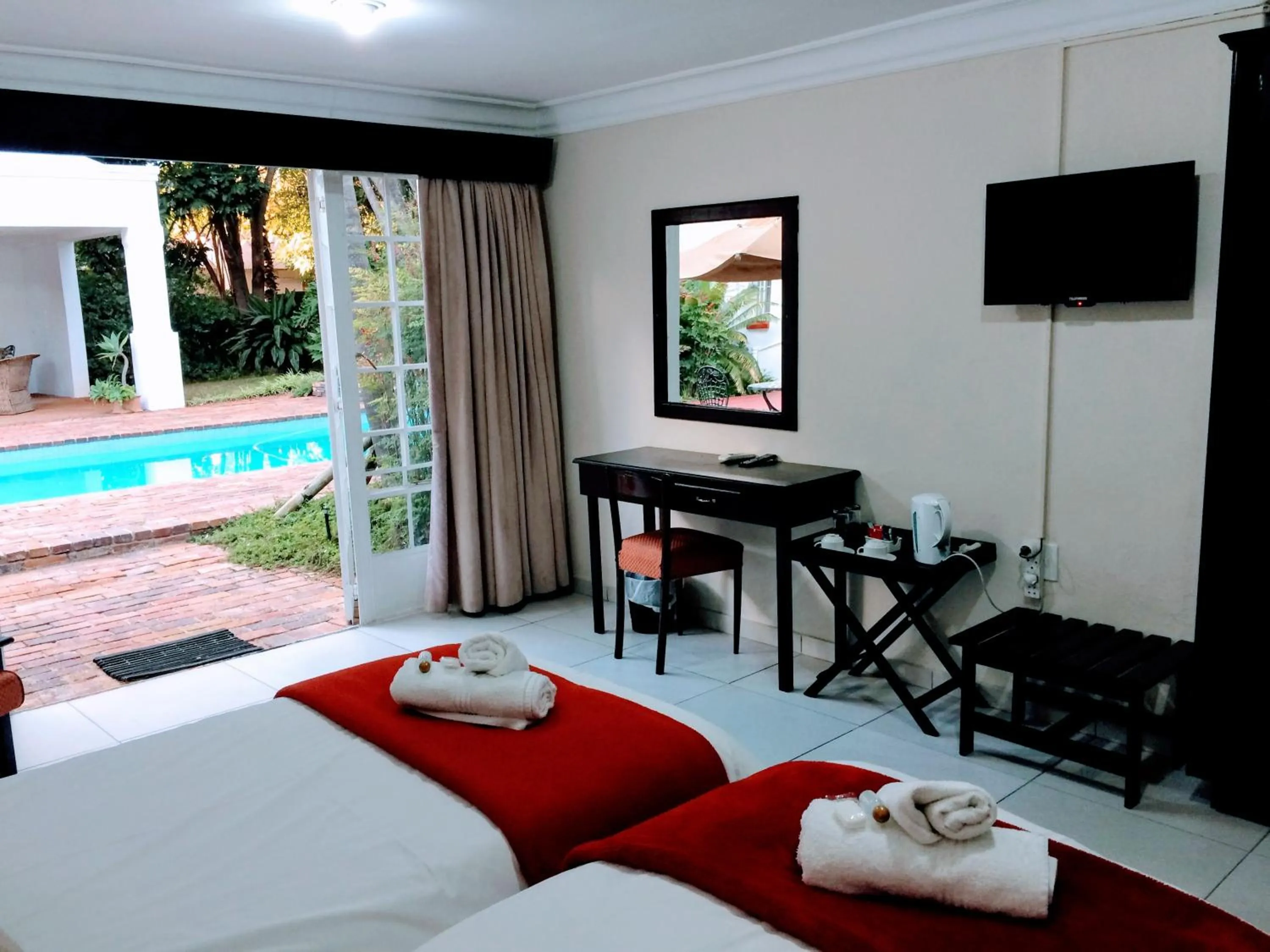 Bedroom, Bed in Polokwane Place