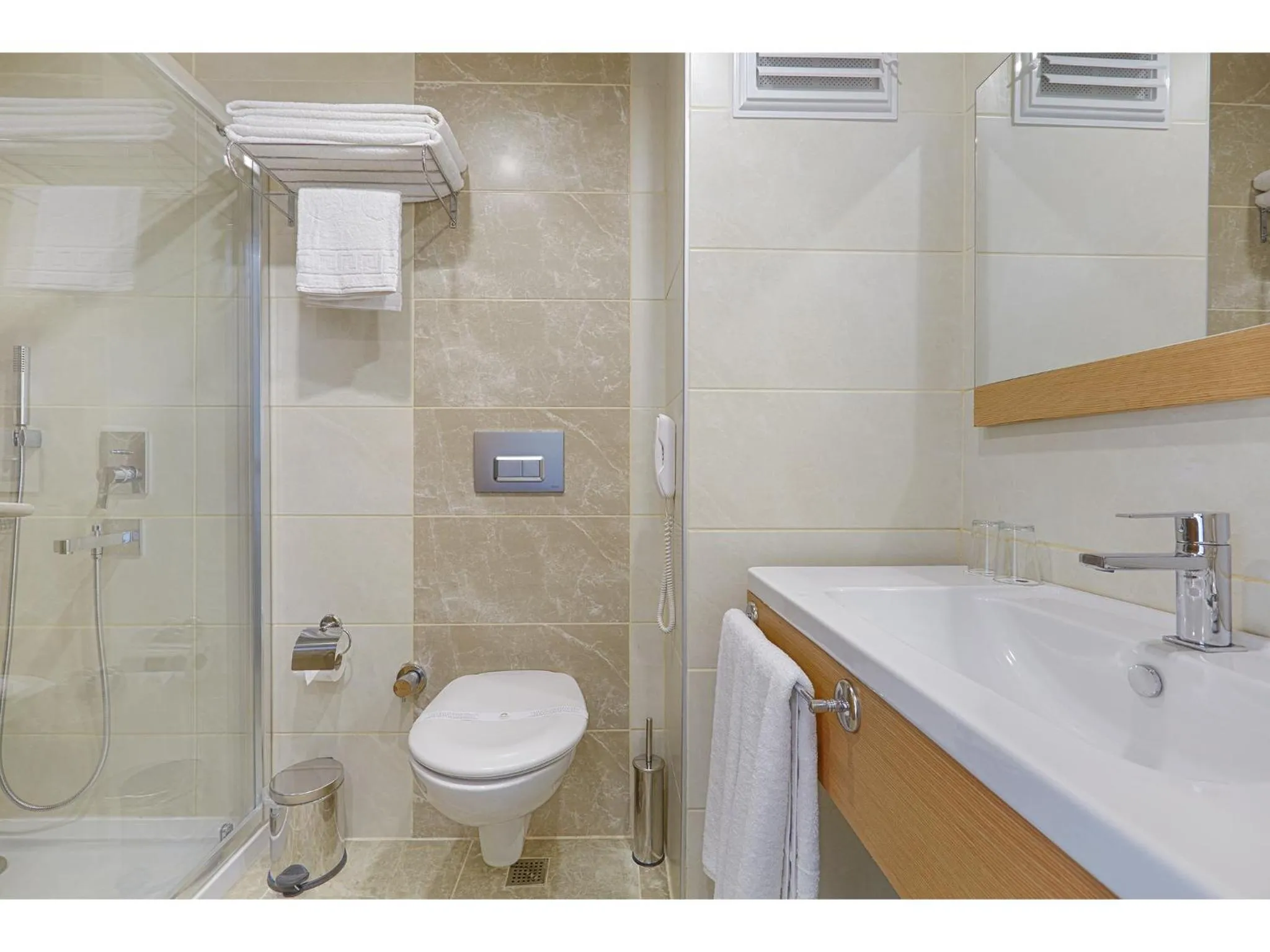 Bathroom in Kordon Hotel Çankaya