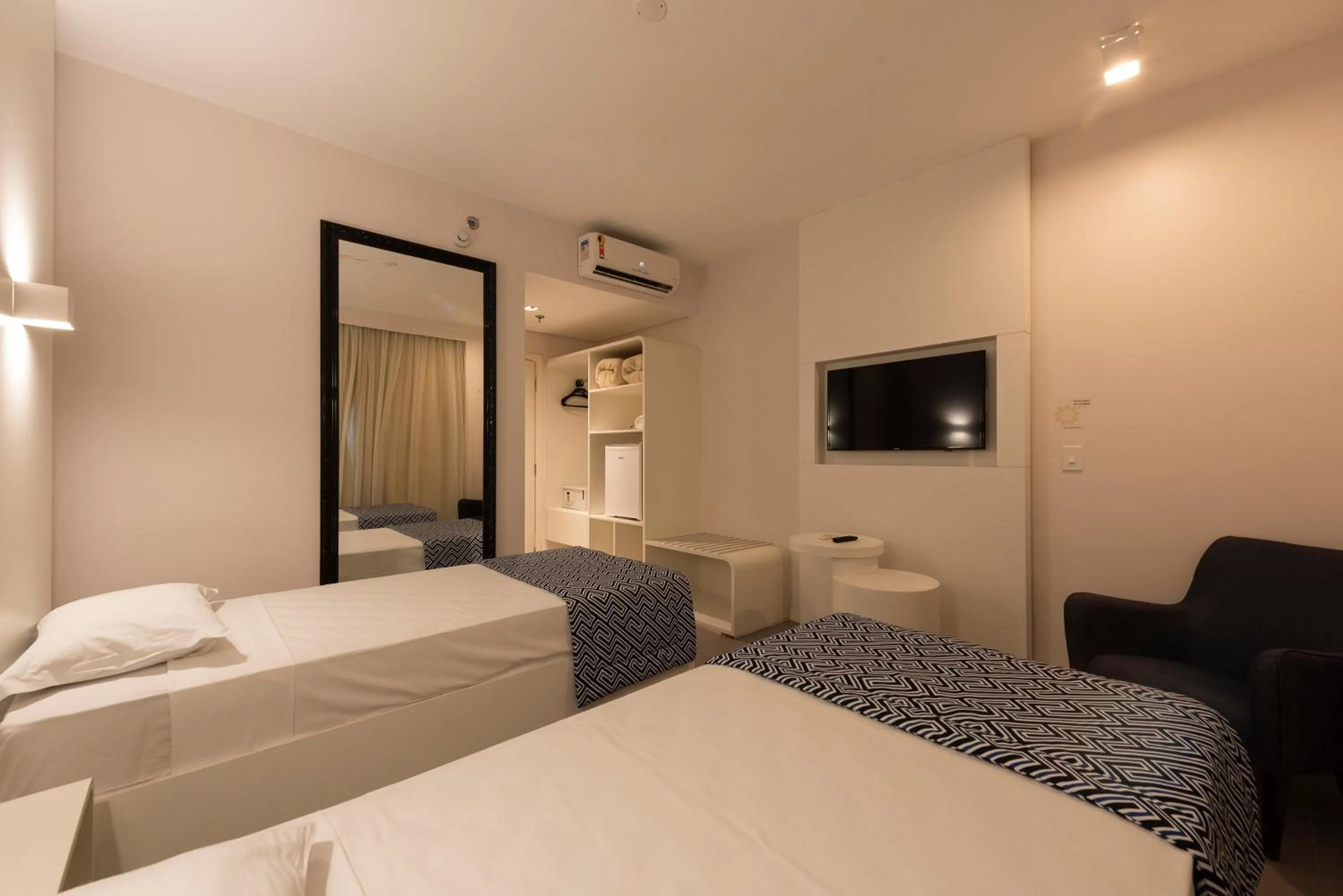Property building, Bed in ibis Styles Alagoinhas