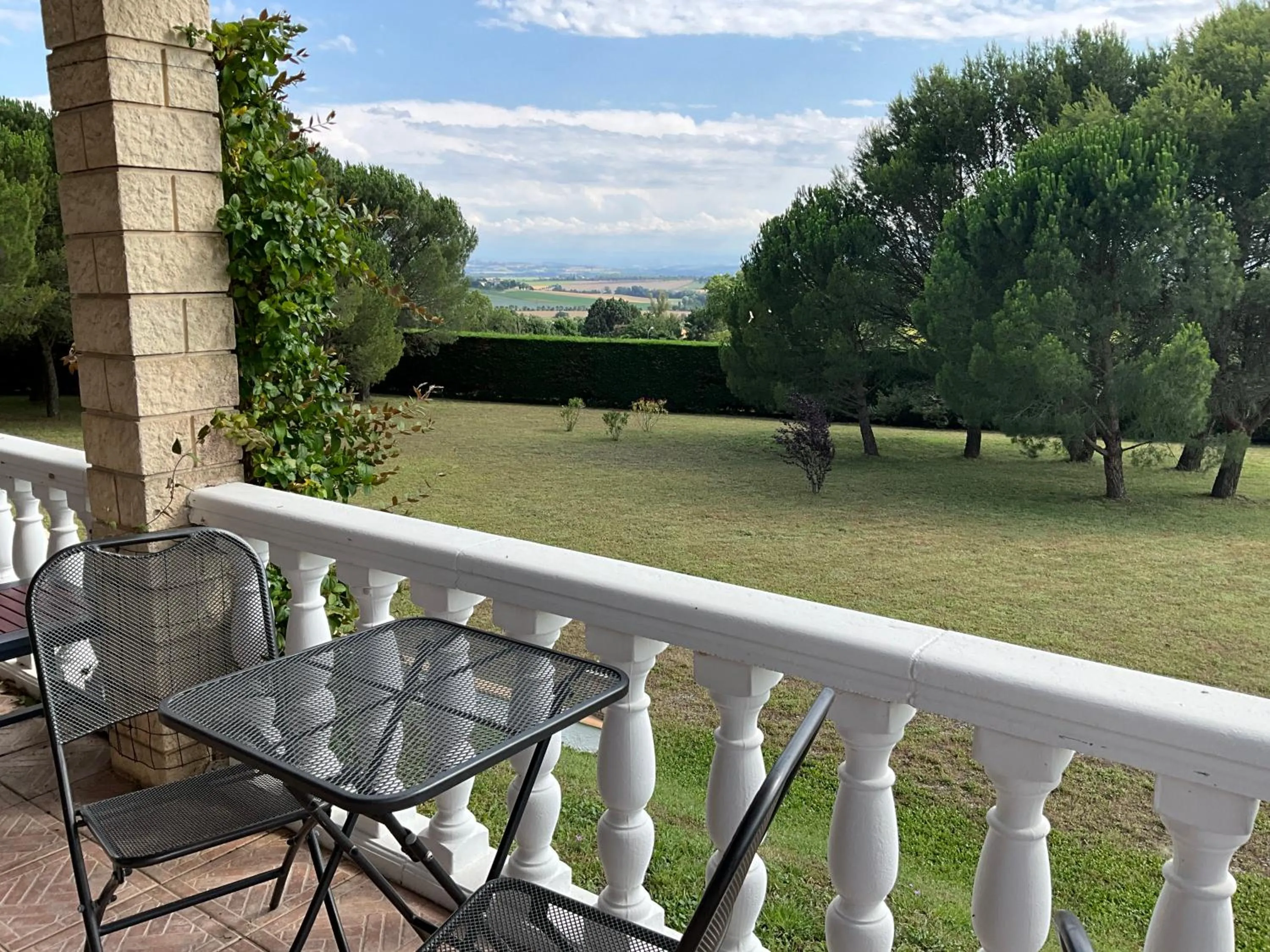 Number9 - now with air conditioned rooms