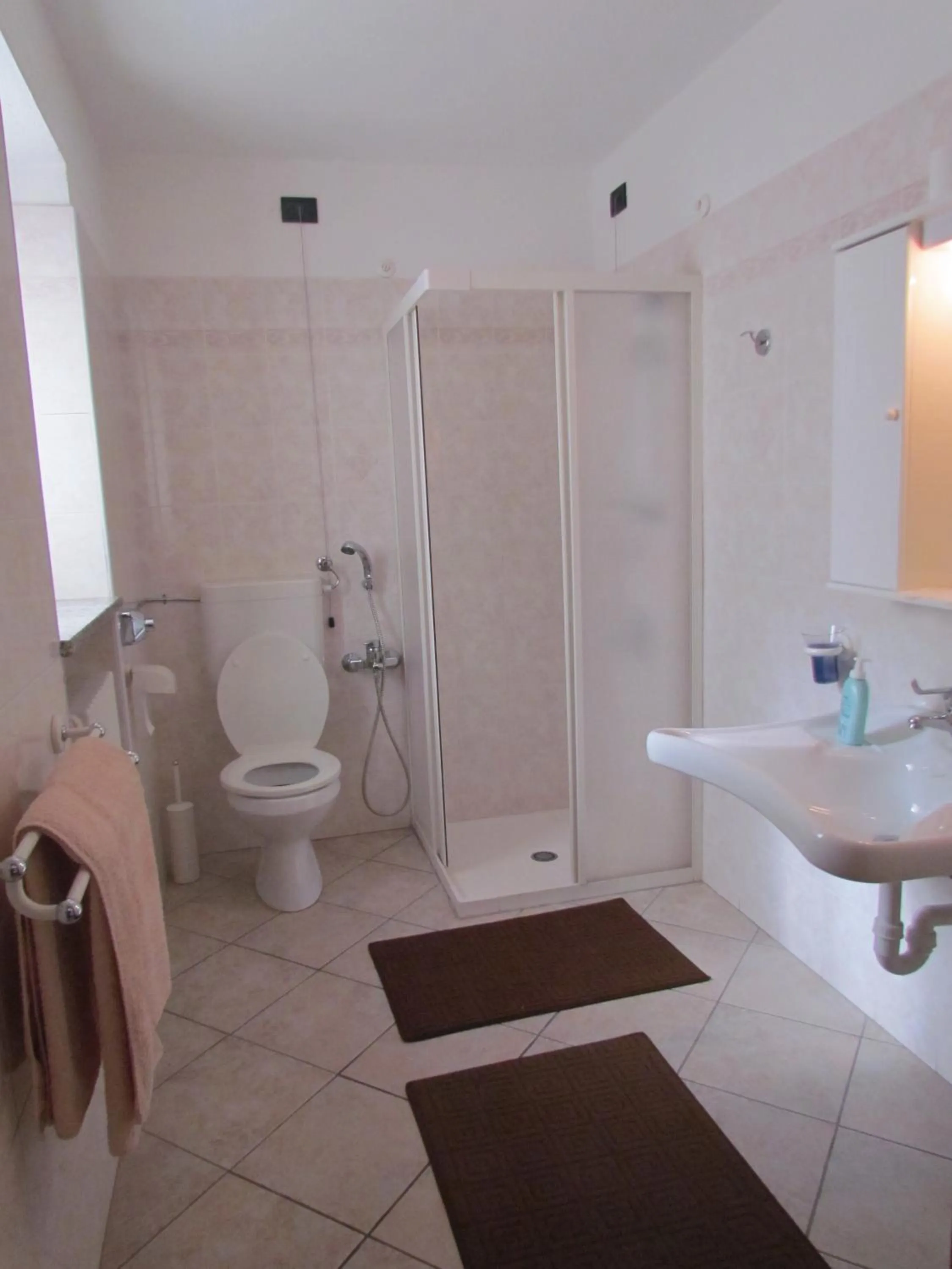 Bathroom in Residence Du Chateau