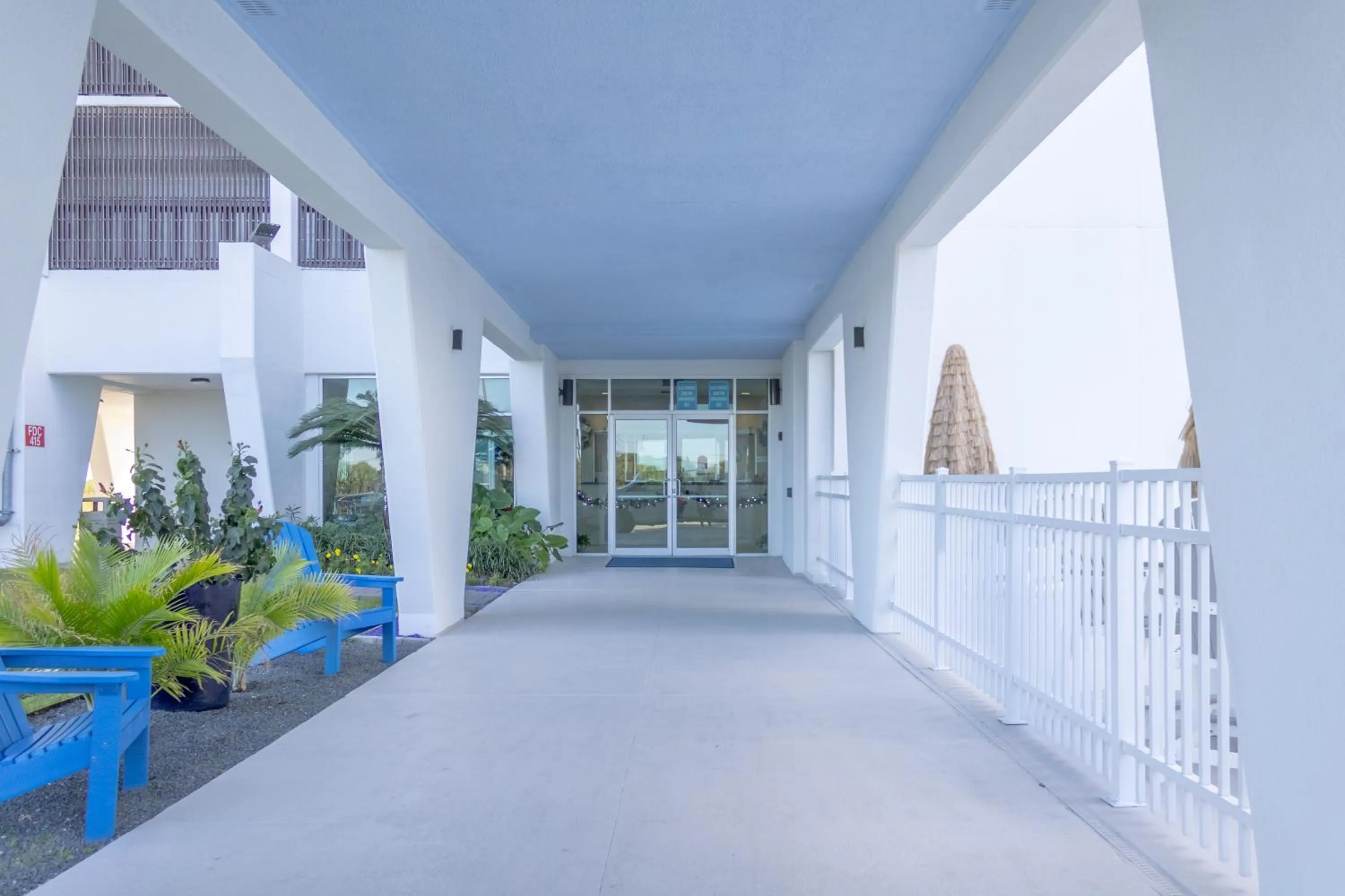 Property building in Islander East Condominiums