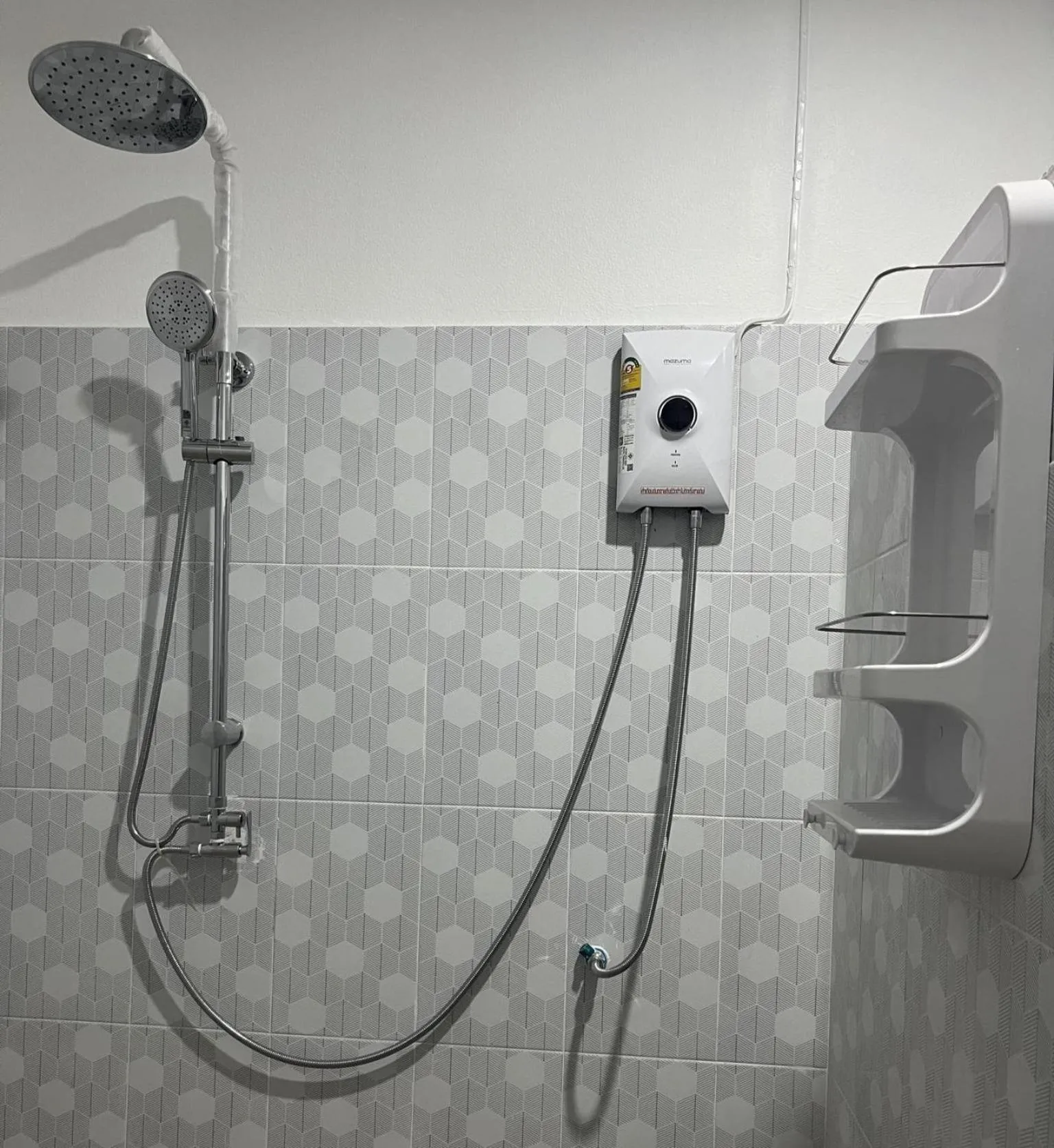 Bathroom in BaanPhong Lanta