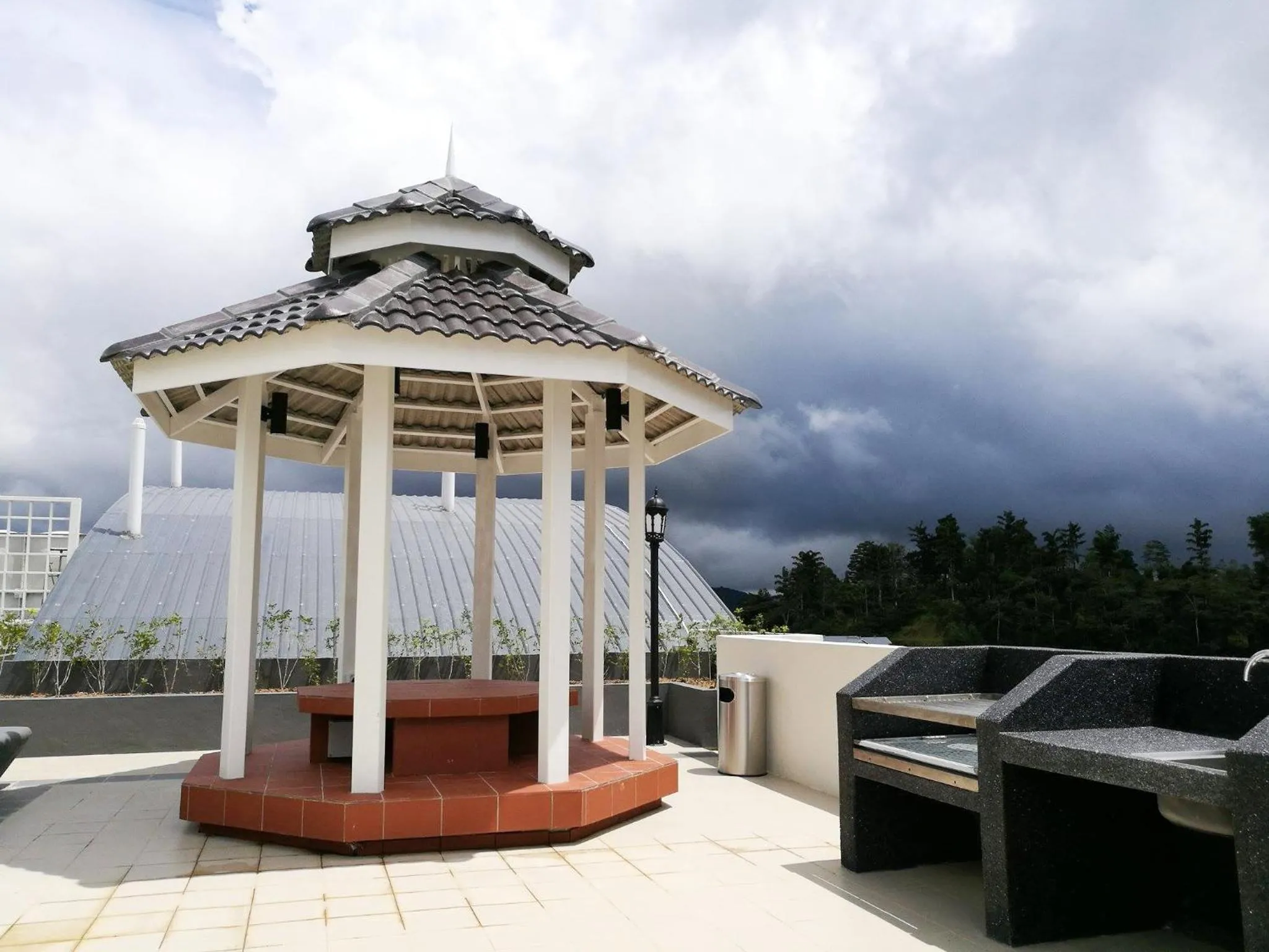 Property building in DreamScape Apartment @ Golden Hill