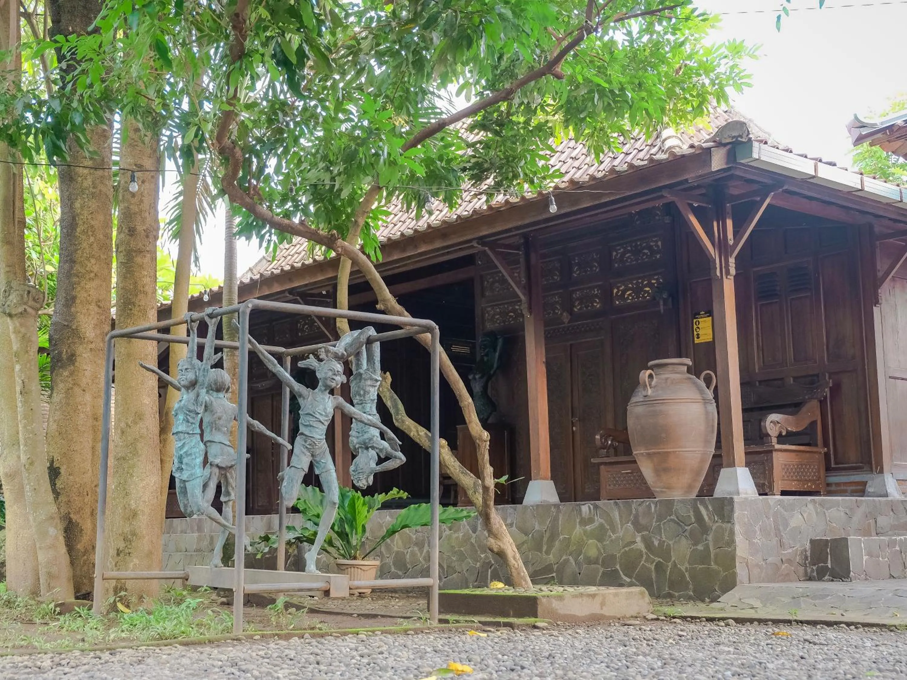 Property building in Pendhapa Art Space - PAS Limasan Homestay