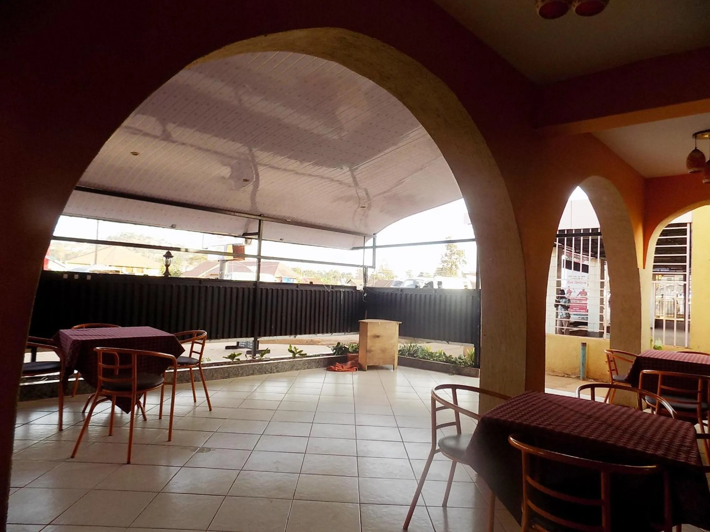 Restaurant/places to eat in Hotel Millenium Kampala Zaana