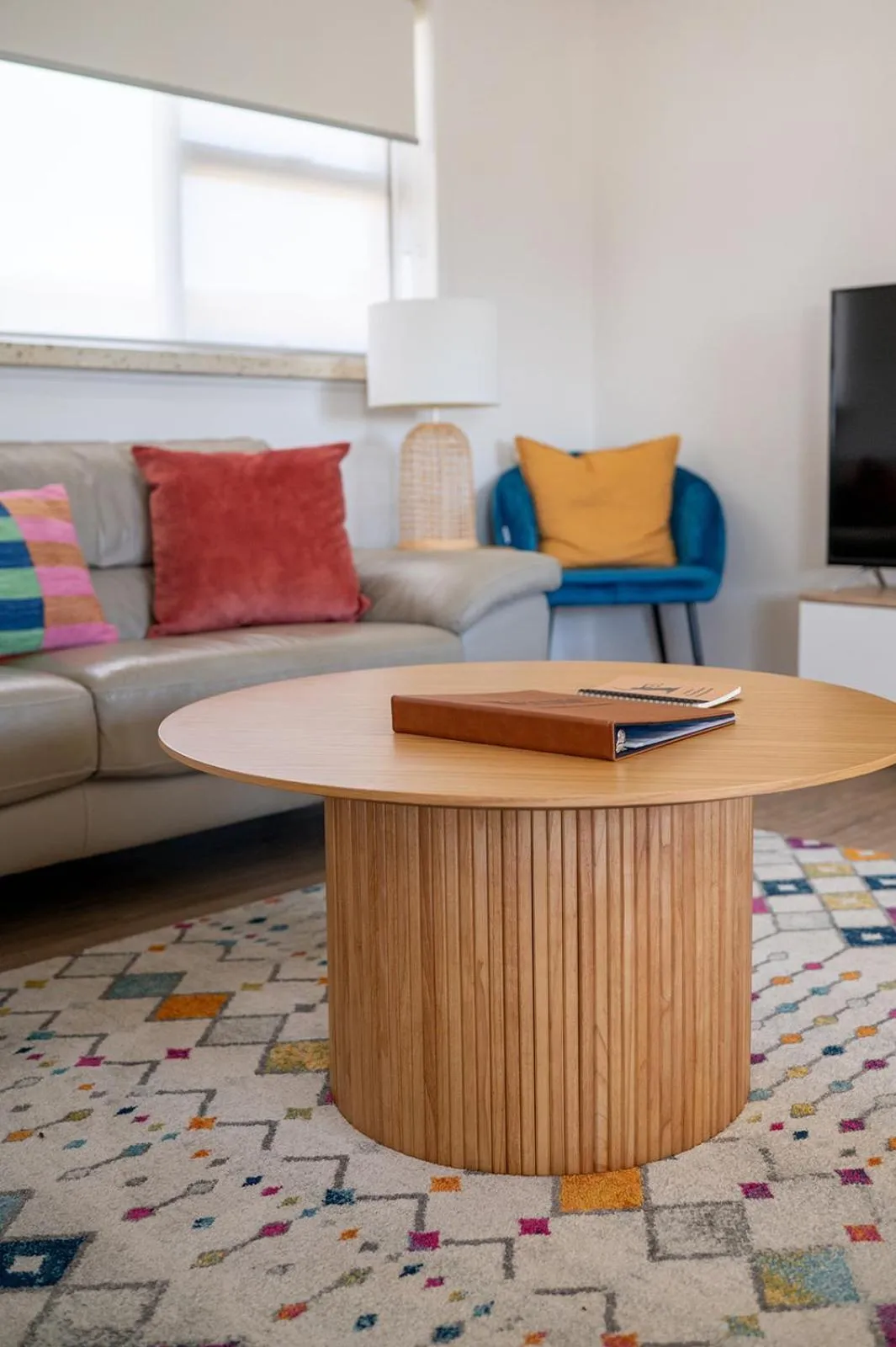 TV and multimedia in Loxton Courthouse Apartments